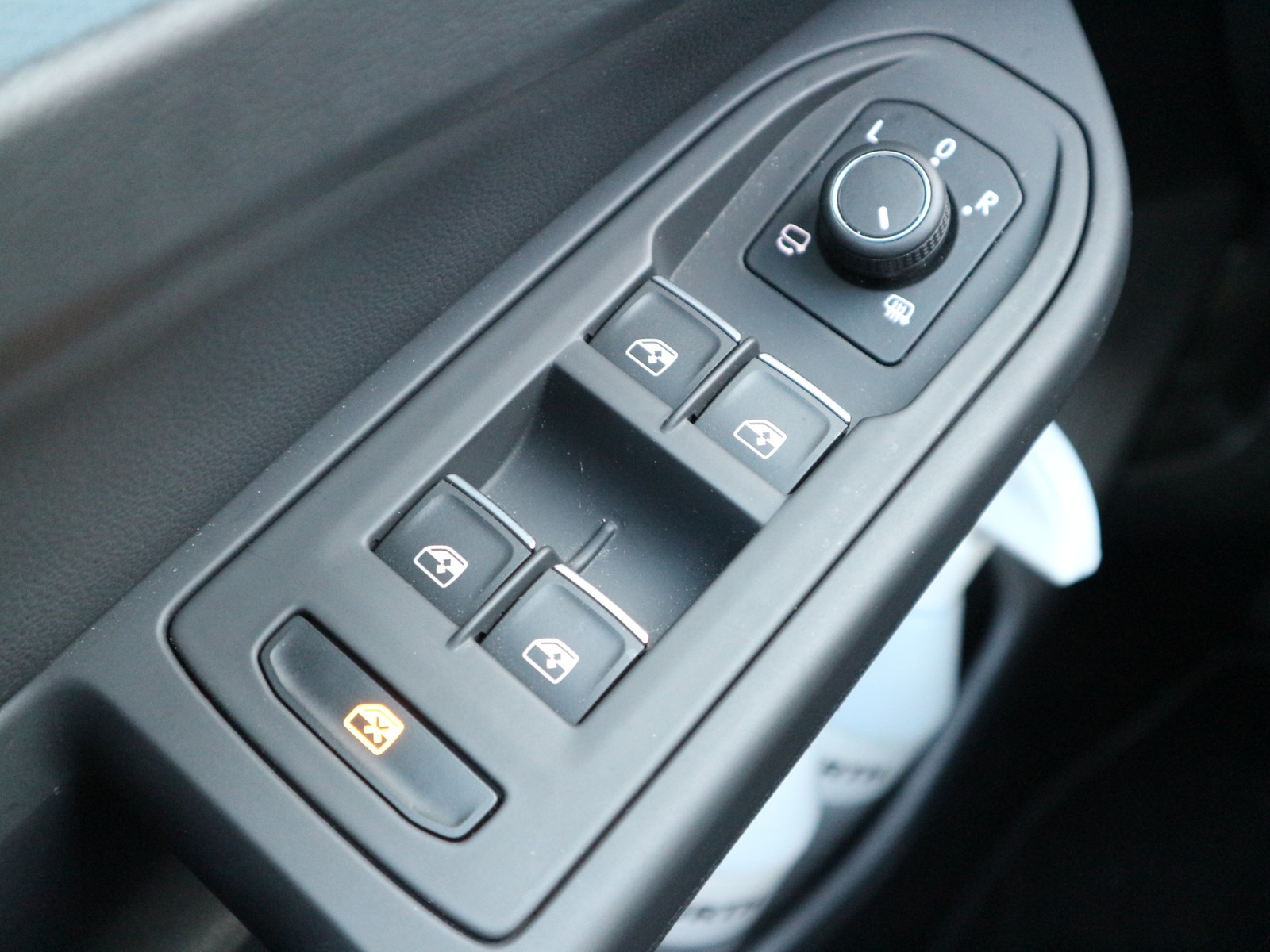 VW - Golf VIII 1,5 eTSI DSG Goal MATRIX-LED NAVI ACC_11