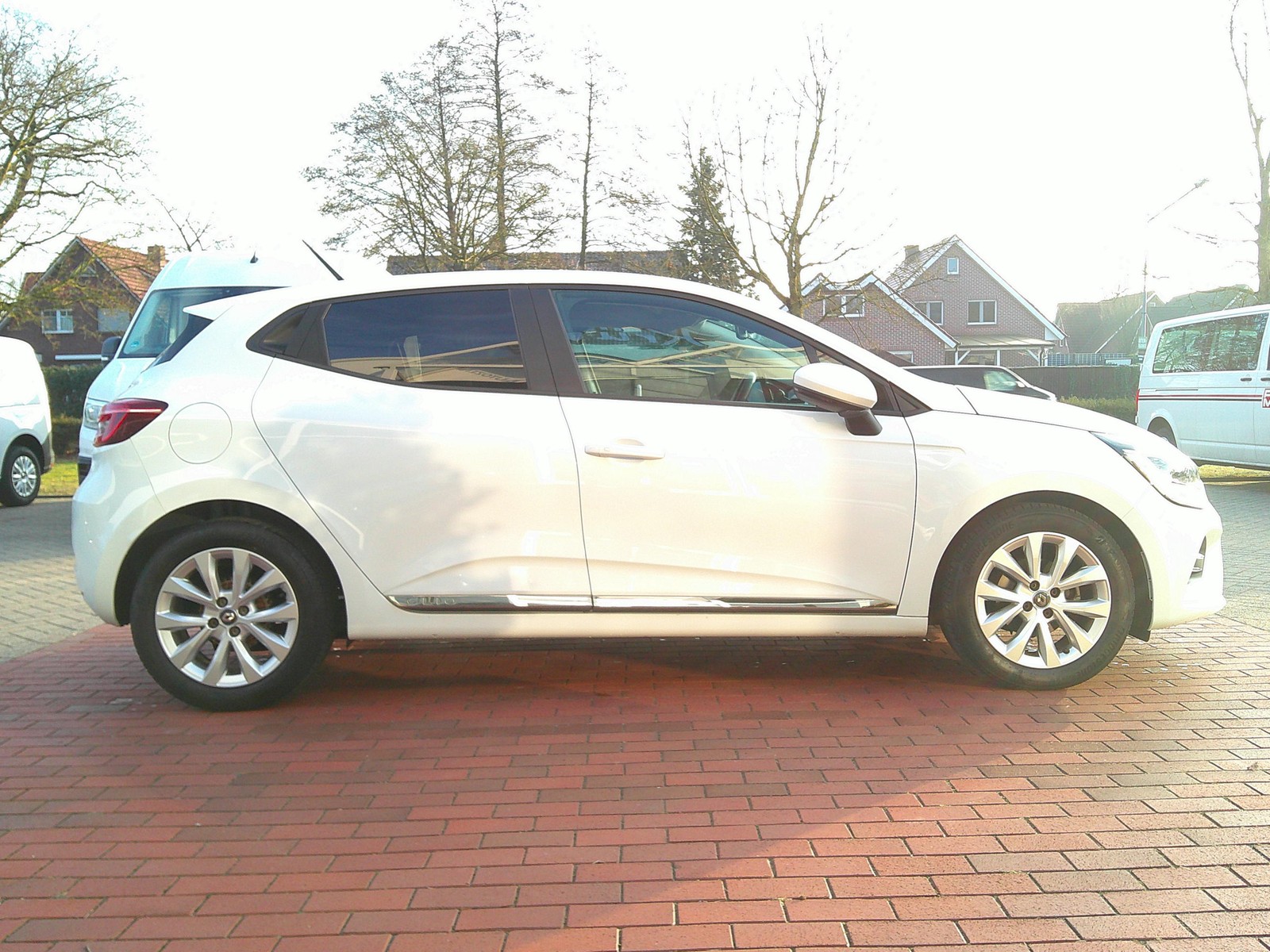 Renault - Clio V 1.0 TCe 100 Experience Navi+Tempomat+LED_15