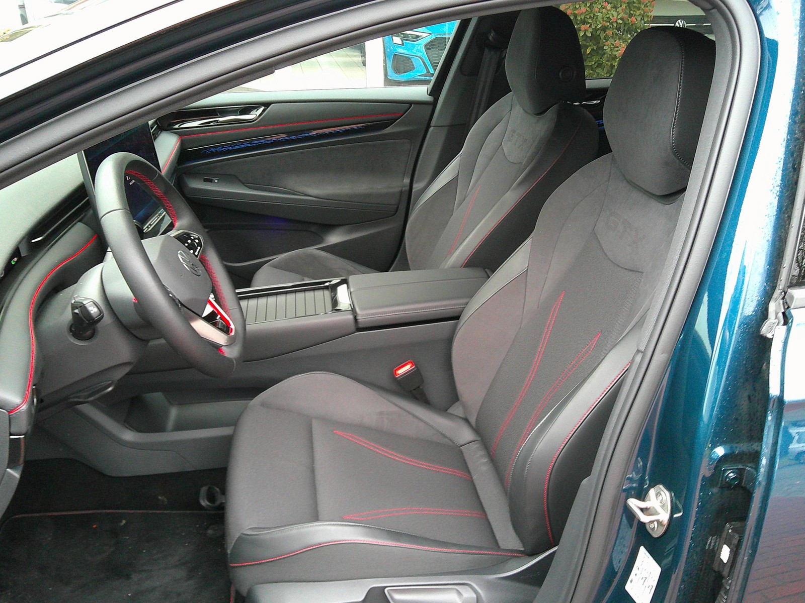 VW - ID.7 Tourer Allrad GTX 250 KW el.-Klappe+Kamera_2