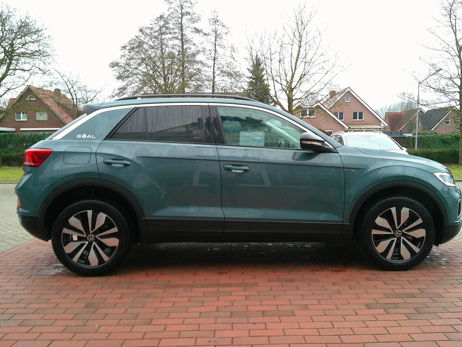 VW - T-Roc 1.0 l TSI  Goal NAVI+ACC+LED+PDC+DAB+SiHz_14