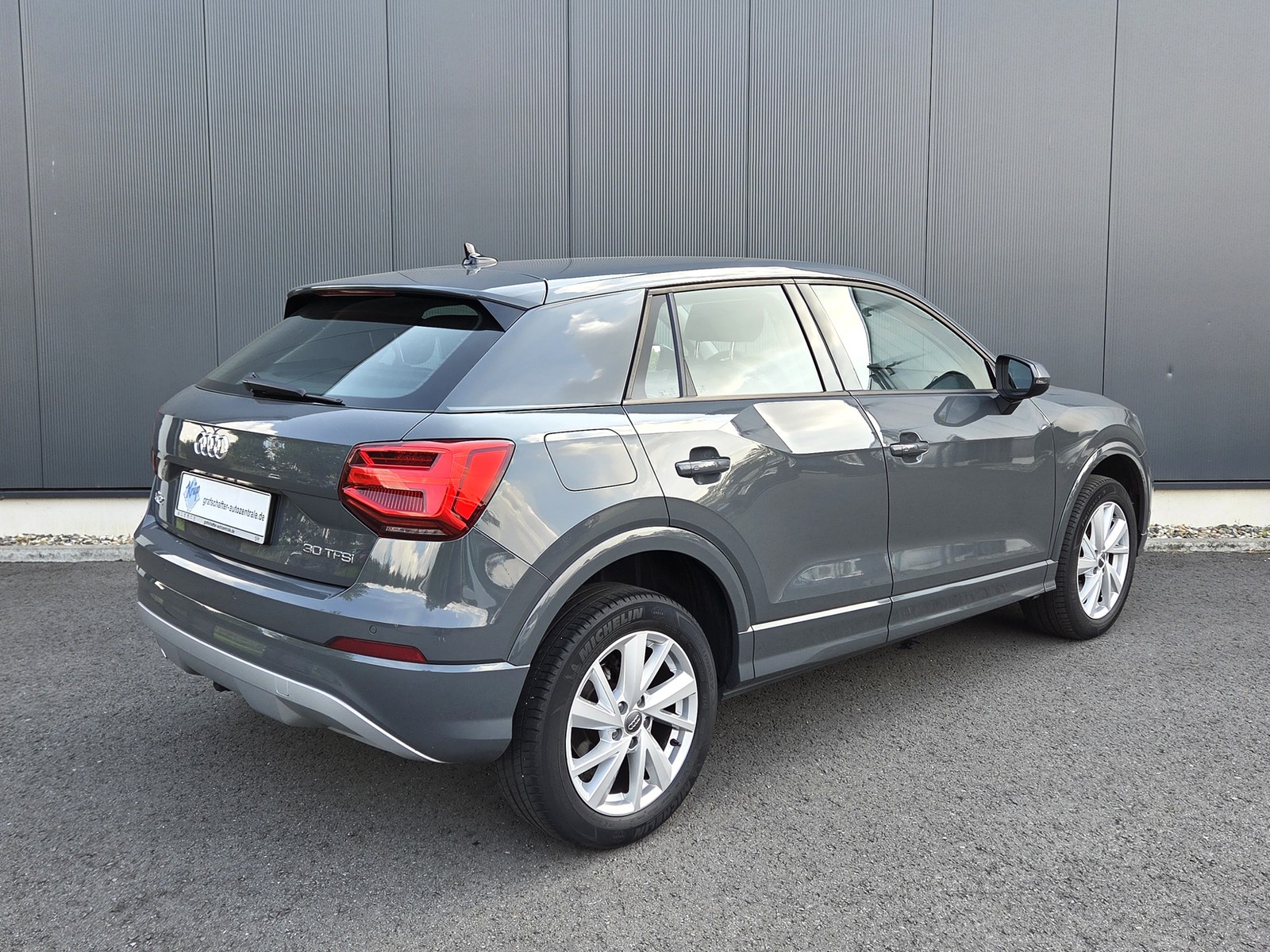 Fahrzeugbild_12 Fahrzeugbild_12