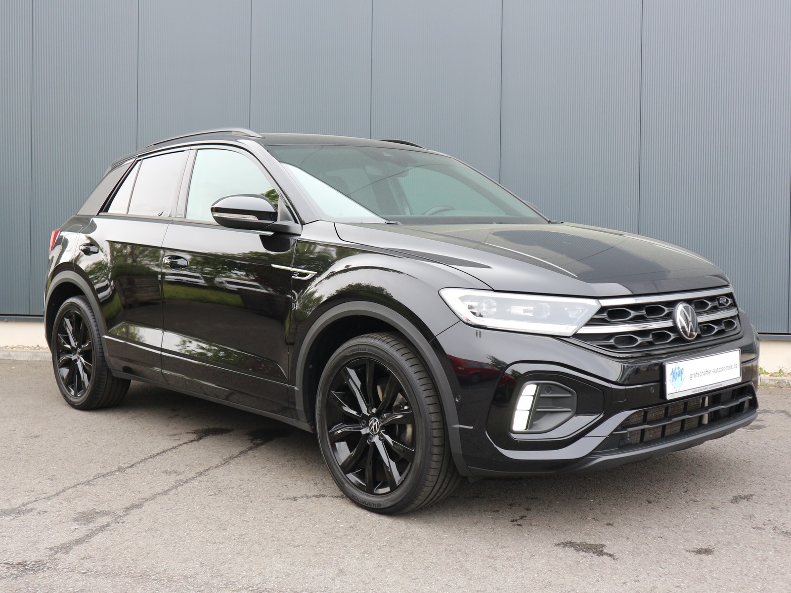 VW - T-Roc 2,0 TDI R-Line +Pano+AHK+DrivingSchool+_17