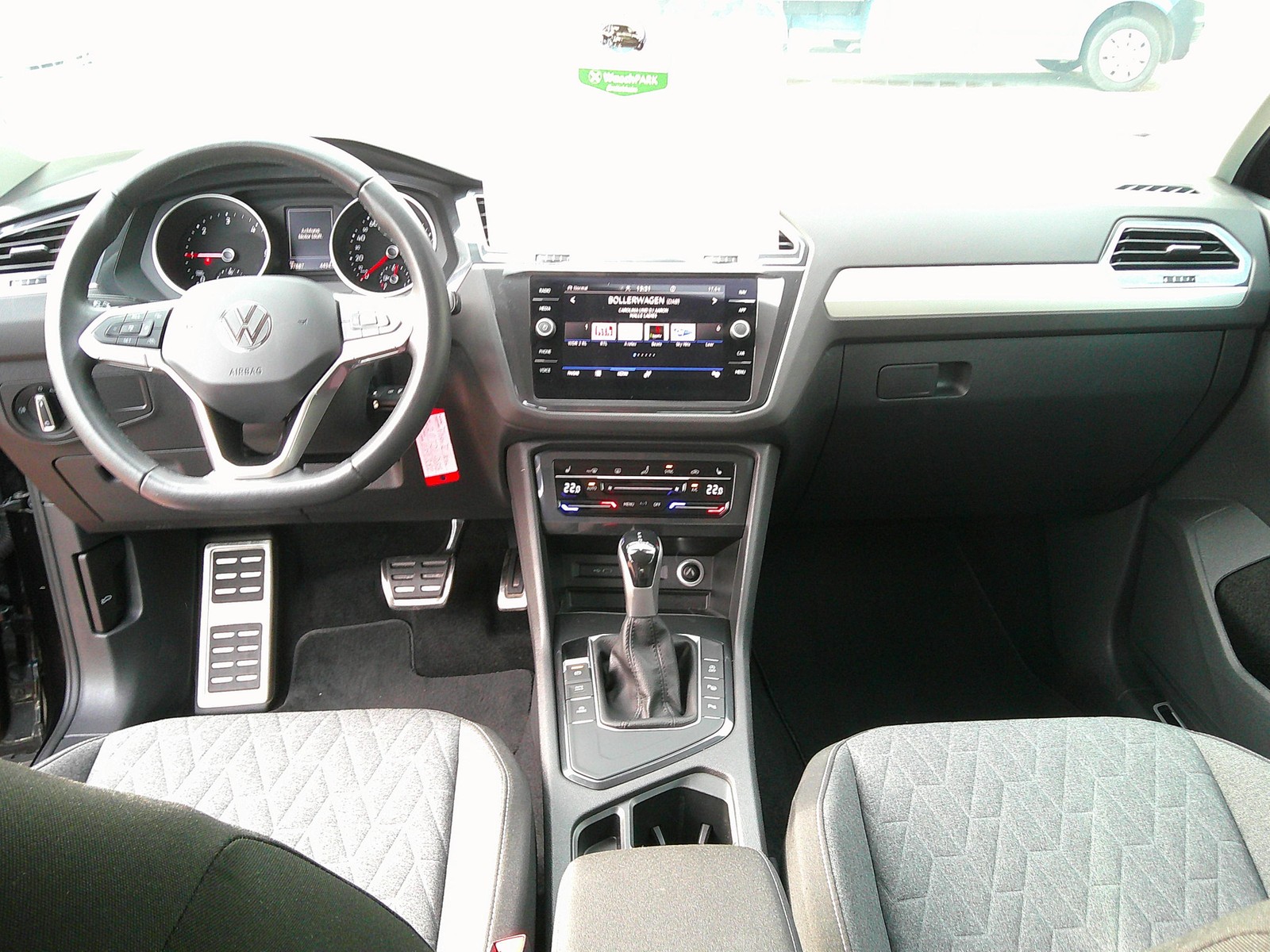 VW - Tiguan 2,0 TDI Move LED Navi Kamera_6