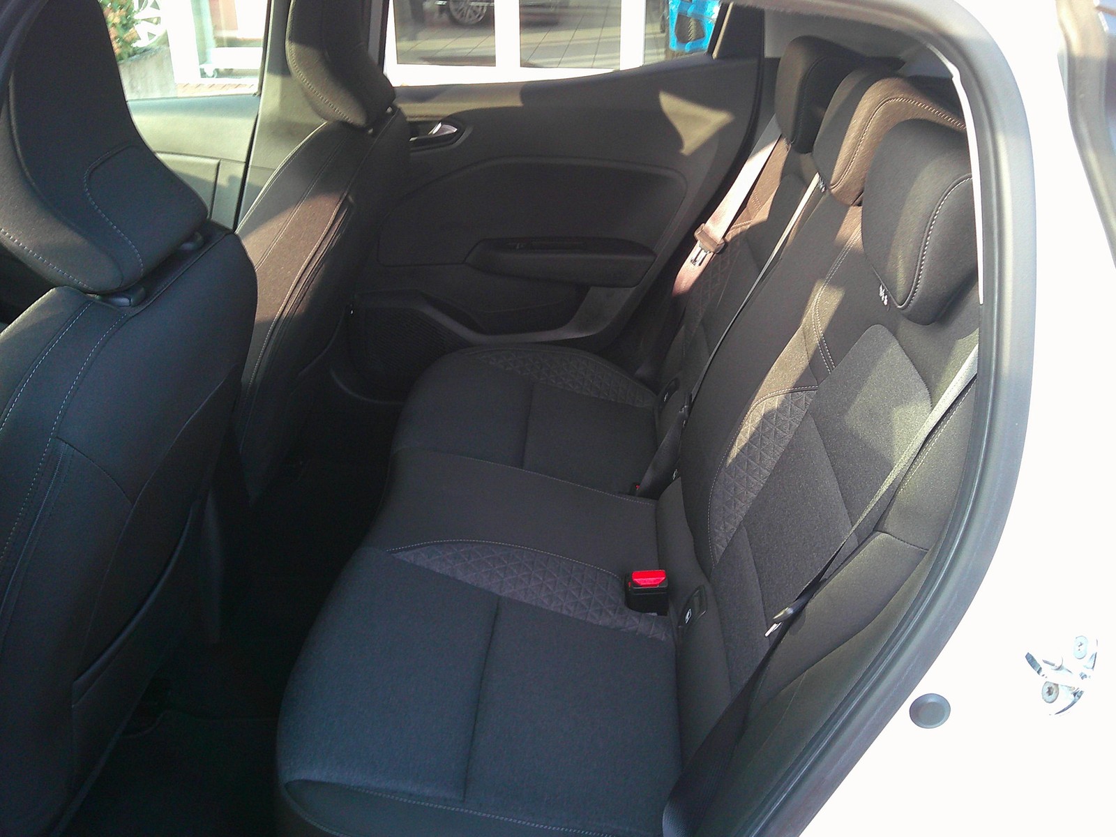 Renault - Clio V 1.0 TCe 100 Experience Navi+Tempomat+LED_8