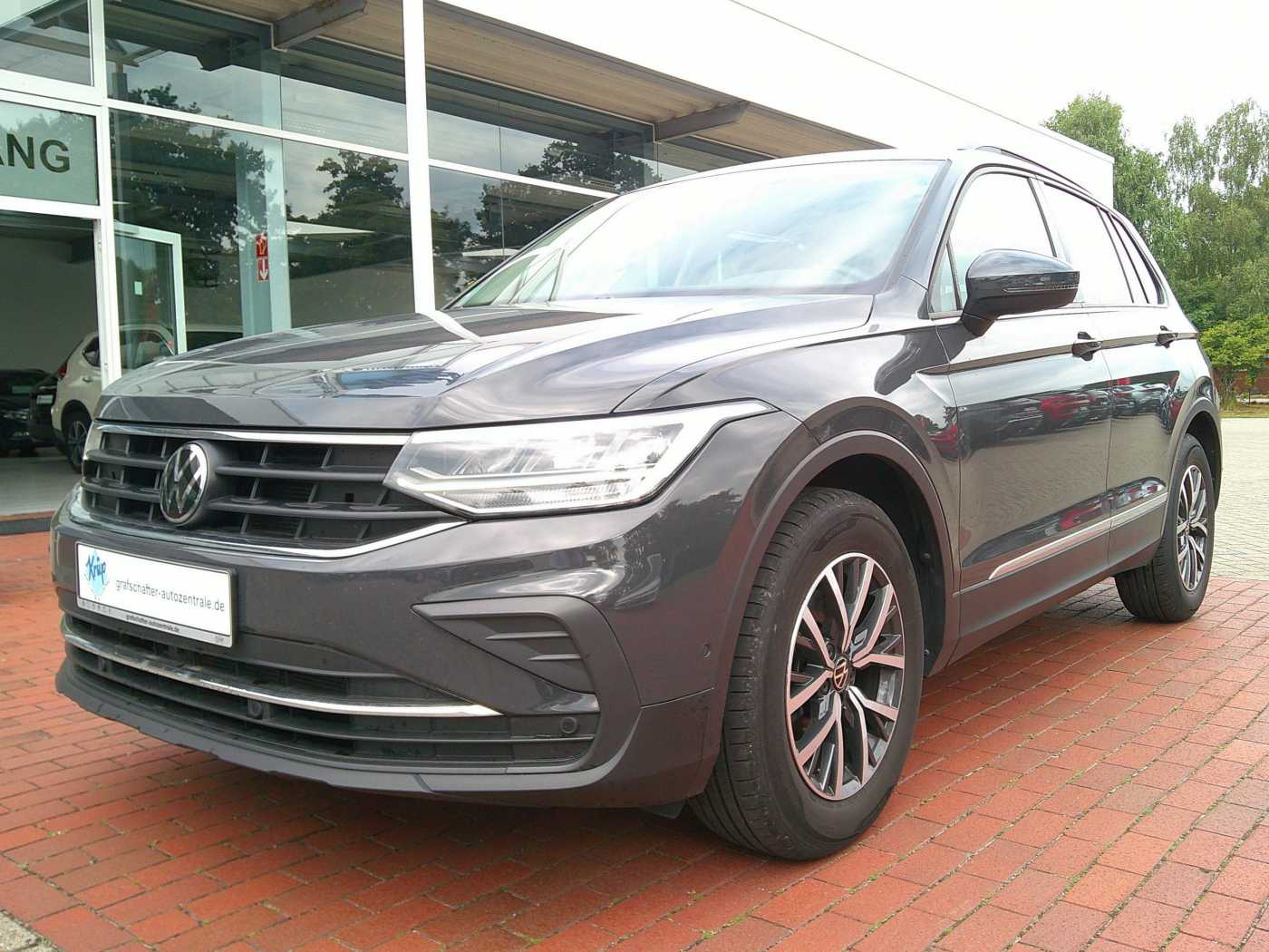 VW - Tiguan 2.0TDI DSG+Kamera+ACC+LED_2