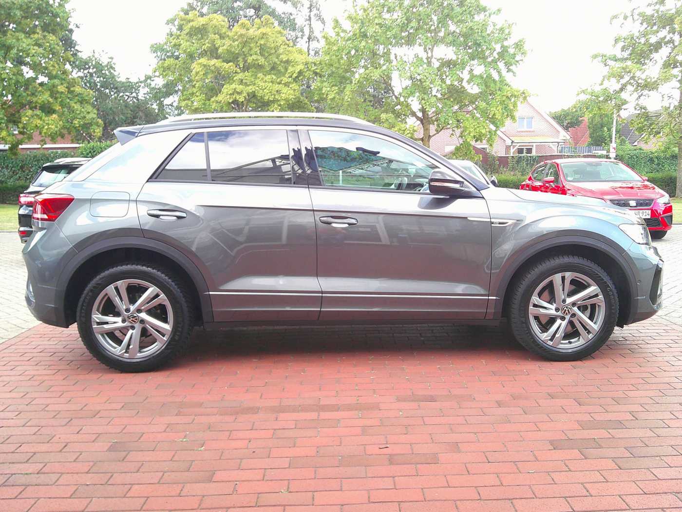 VW - T-Roc 2.0 TDI DSG R-Line+Kamera+ACC+LED+AHK_6
