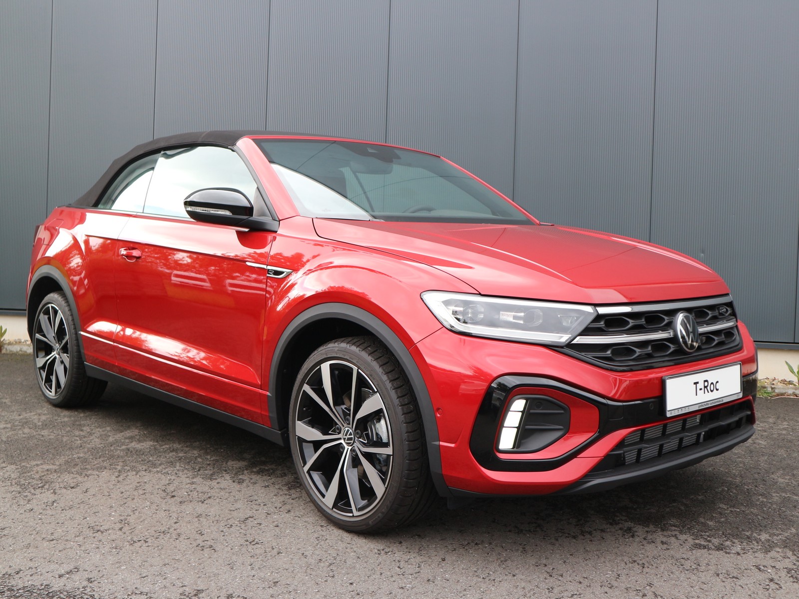 VW - T-Roc Cabrio R-Line +Matrix+Navi+BlackStyle+PaAs_20