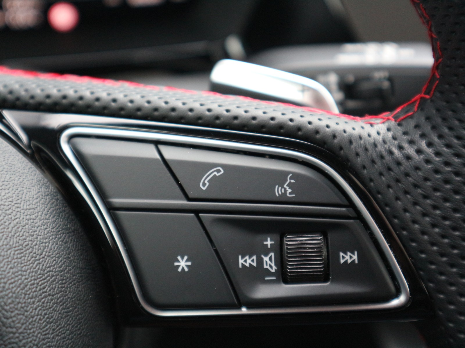 Audi - S3 Sportback 2,0TFSI Quattro +VC+Pano+Navi+LED_8