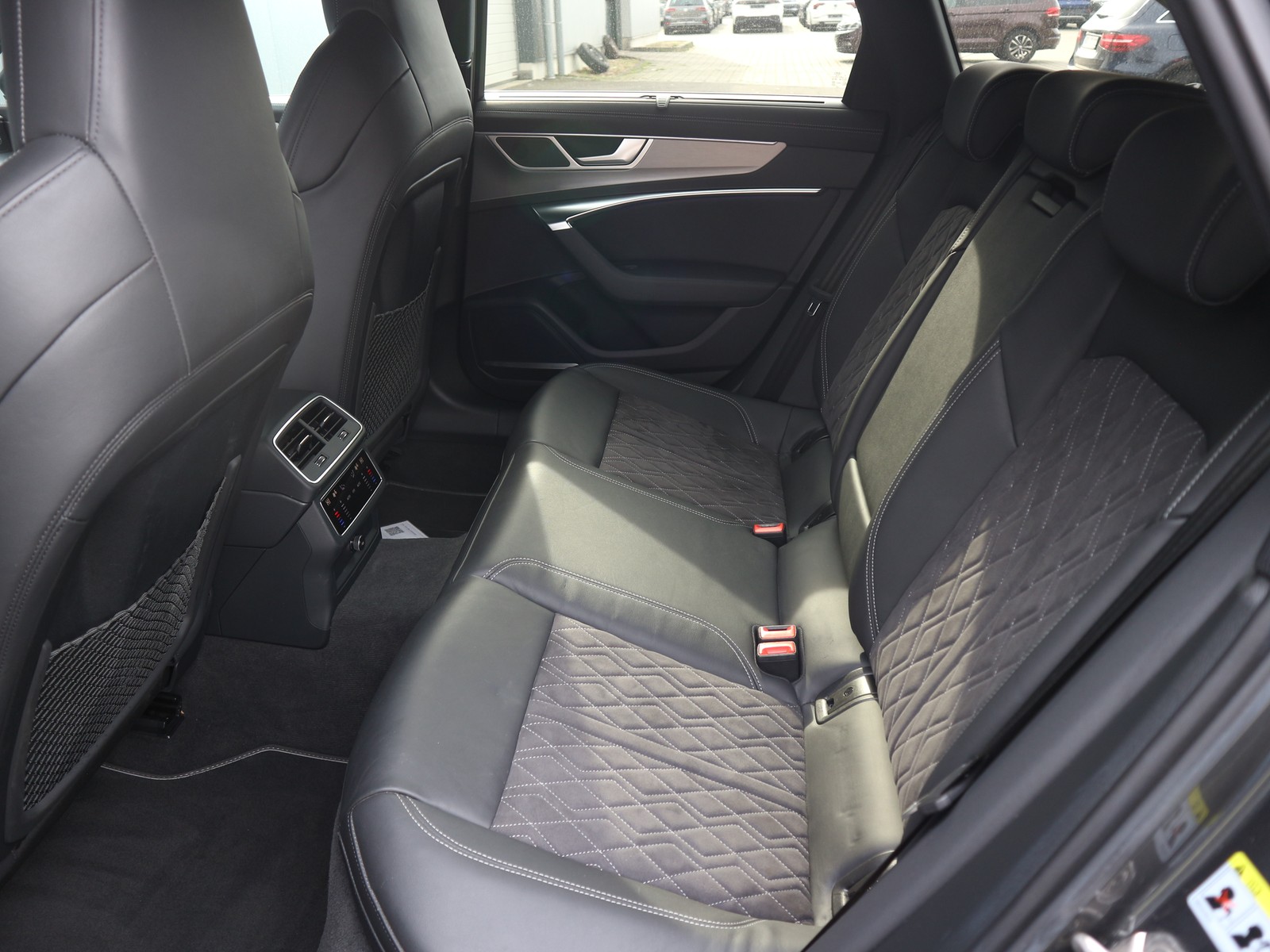 Audi - S6 Avant 3.0 TDI Q +HDMATRIX+B&O+STDHZ+360°KAM_29