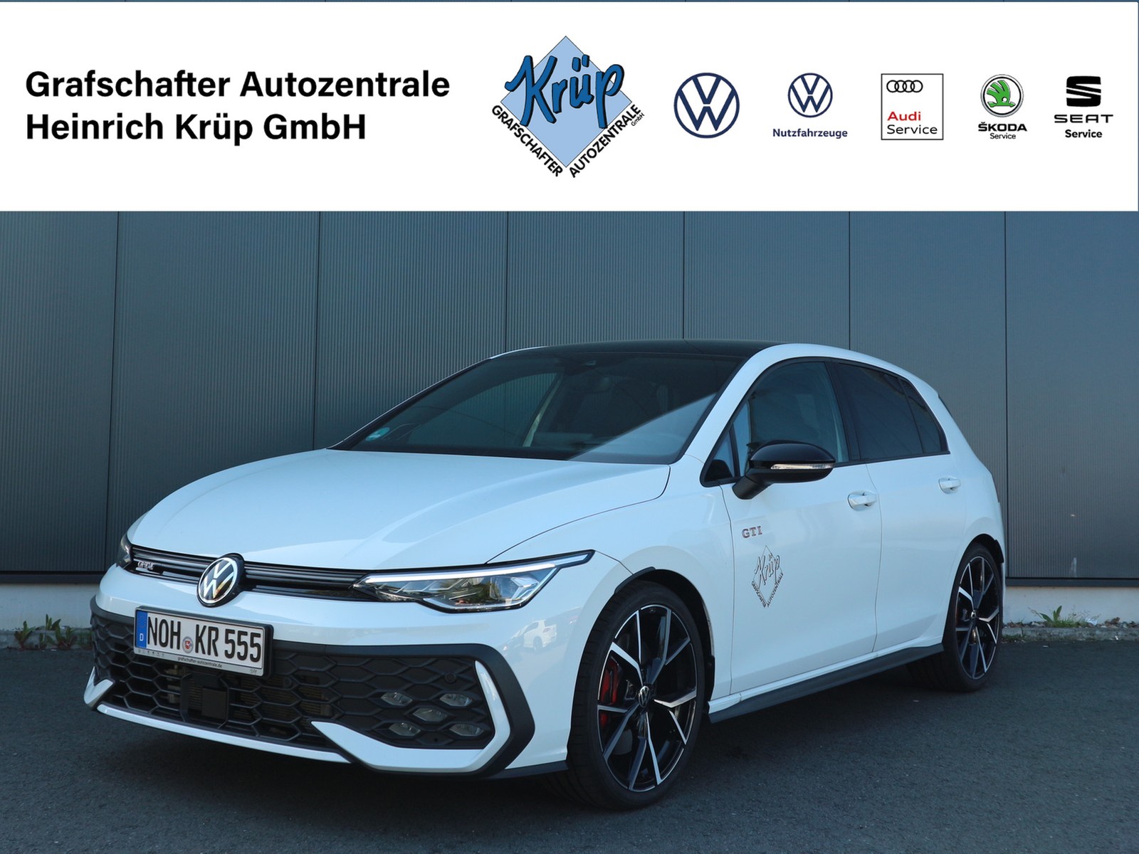 VW - Golf VIII 2,0 TSI GTI +Navi+Pano+HuD+Kamera+LED+_1