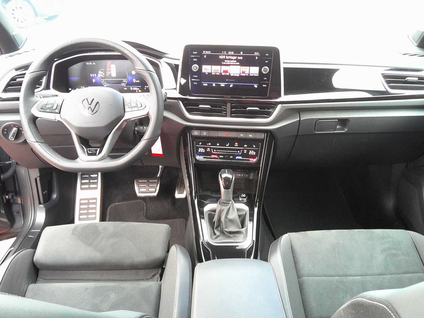 VW - T-Roc 2.0 TDI DSG R-Line+Kamera+ACC+LED+AHK_15