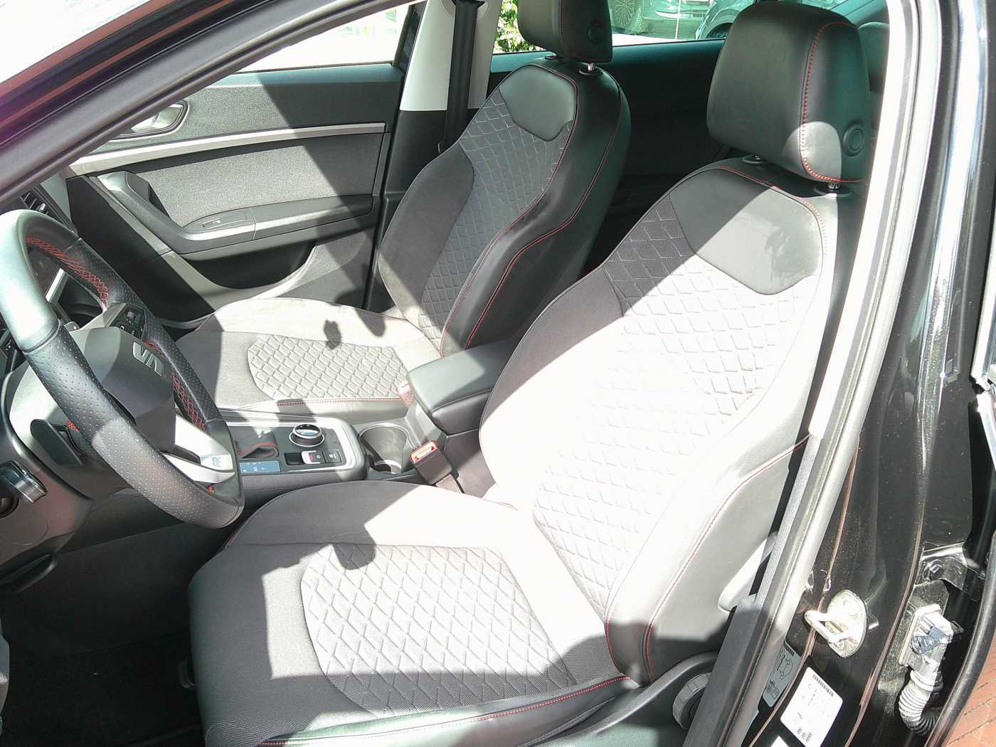 SEAT - Ateca FR 2.0 TDI DSG+Kamera+el.Klappe+LED_9