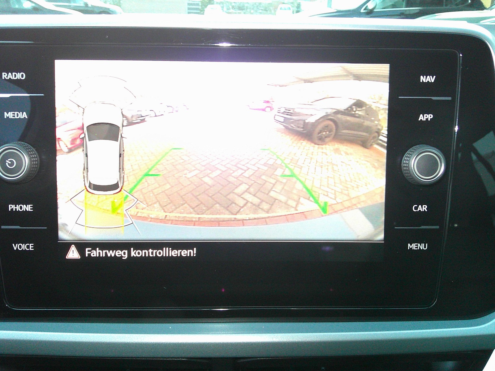 VW - T-ROC 2.0 TDI DSG Goal KAMERA+NAVI+ACC+PDC+LED_4