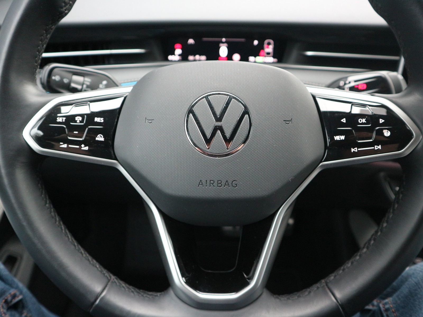 VW - ID.7 Pro /Matrix/H&K/Massage/DCC/HUD_5