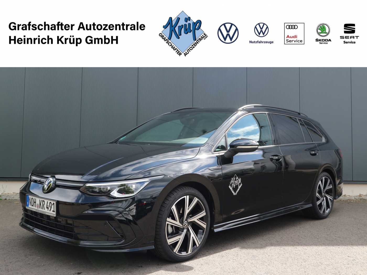 Volkswagen Golf VIII Variant 2.0 TDI SCR DSG R-Line +Navi