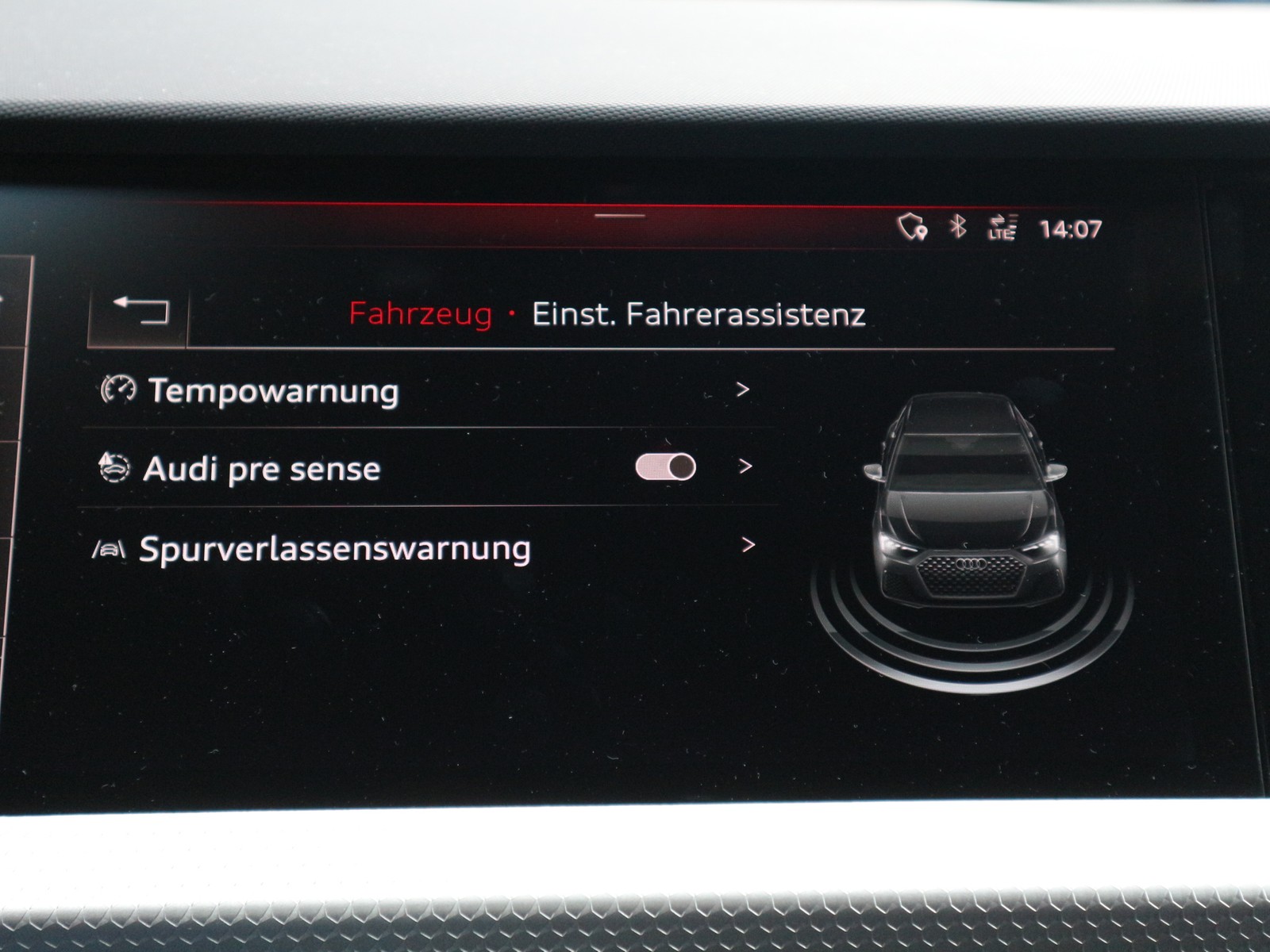 Audi - A1 30 TFSI Sportback S line +LED+Navi+VC+Shzg_6