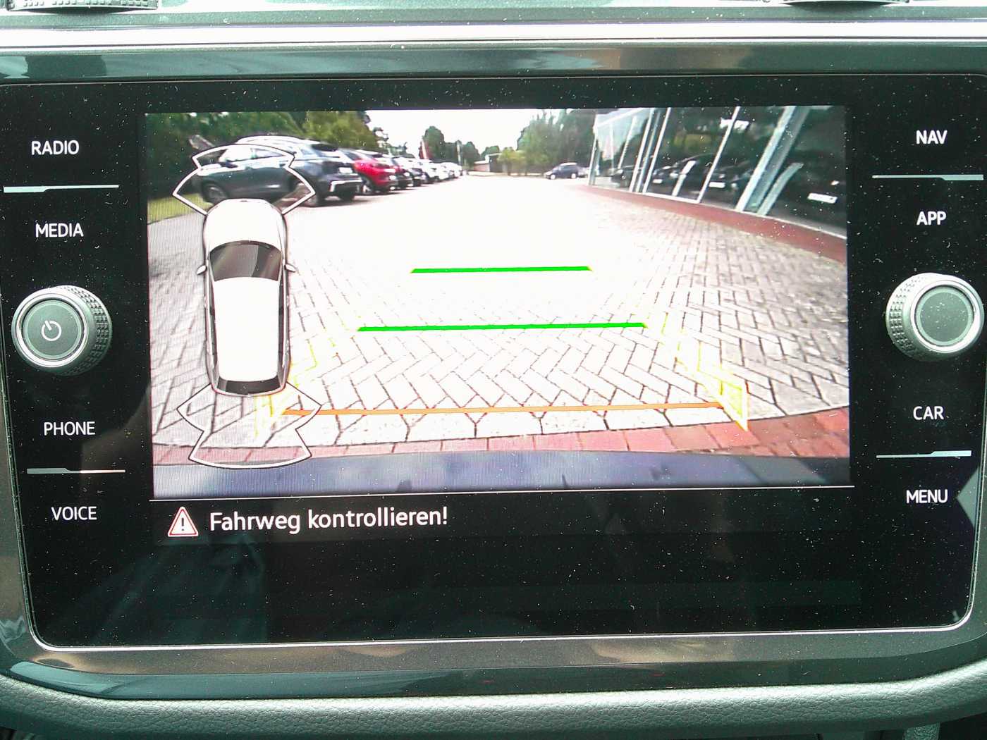 VW - Tiguan 2.0TDI DSG+Kamera+ACC+LED_11