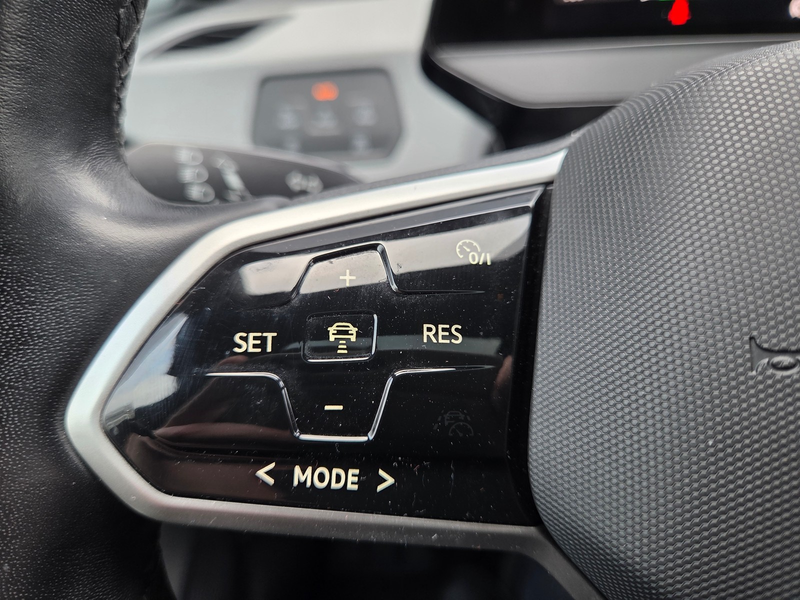 VW - ID.3 Pro Performance Style /PANO/MATRIX/BAT90%_8