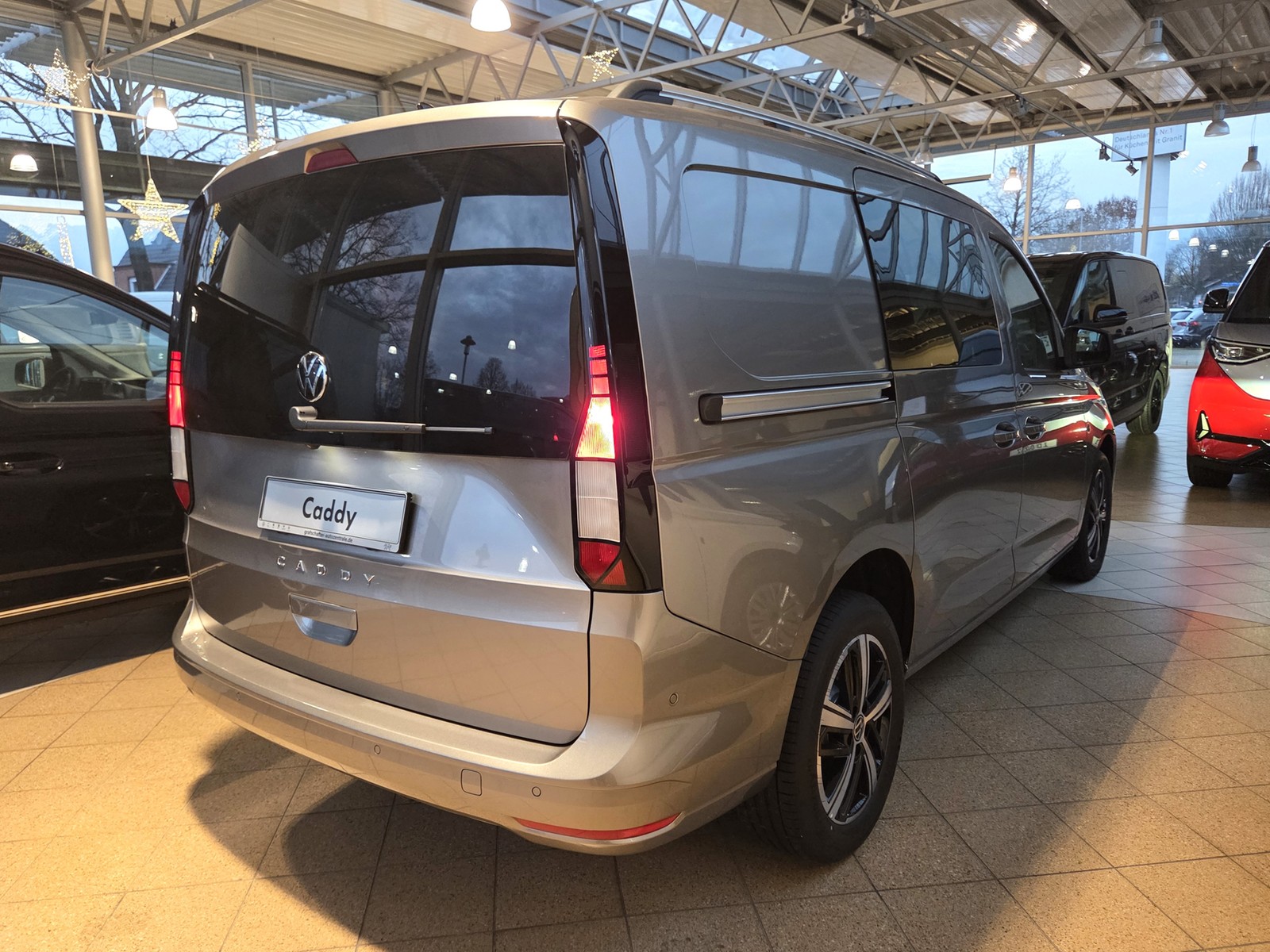 VW - Caddy 2,0 TDI Flexible Maxi LED AHK Kamera_15