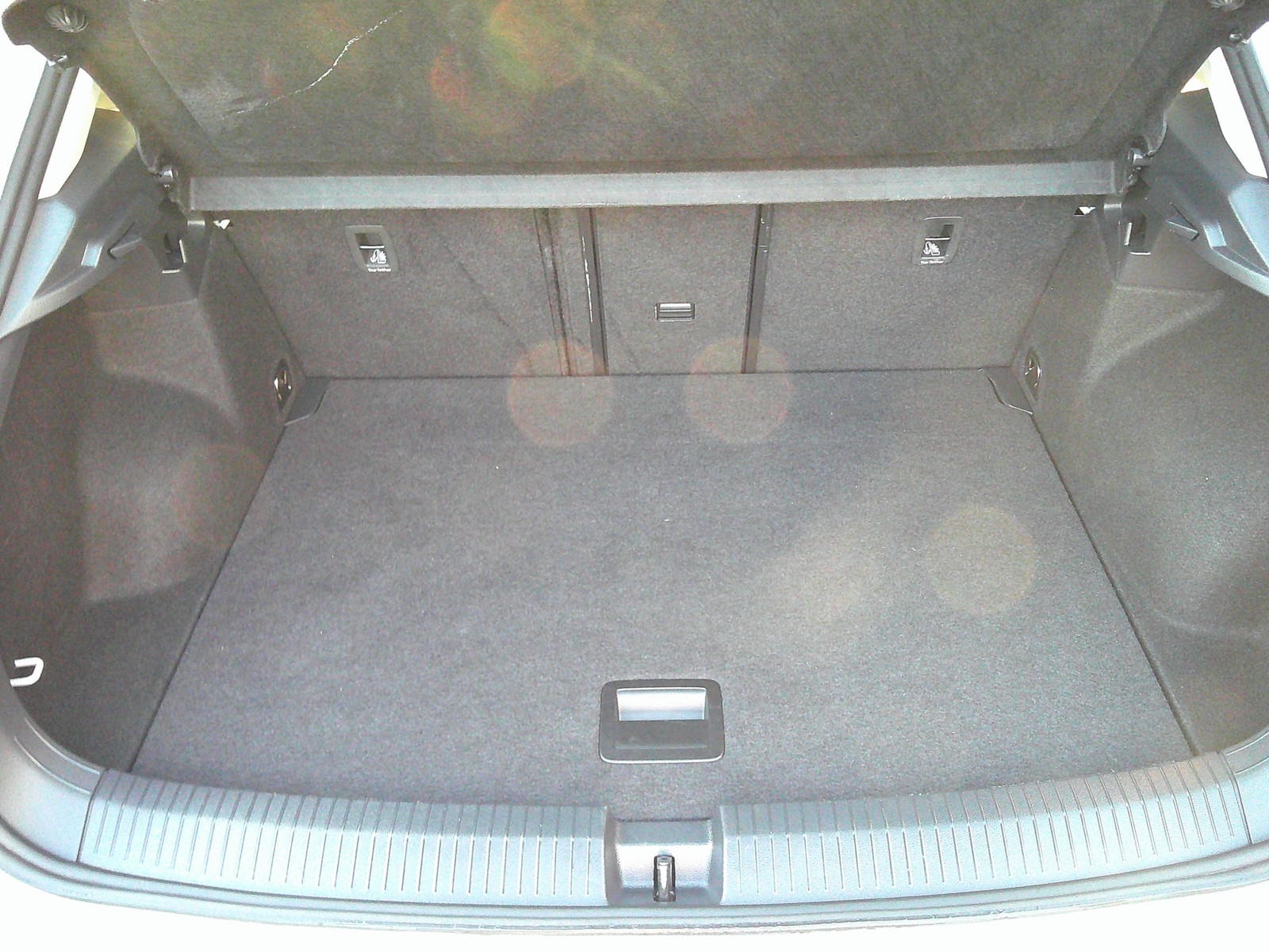 VW - T-Roc 1,5 TSI Style DSG, Kamera, keyless_8