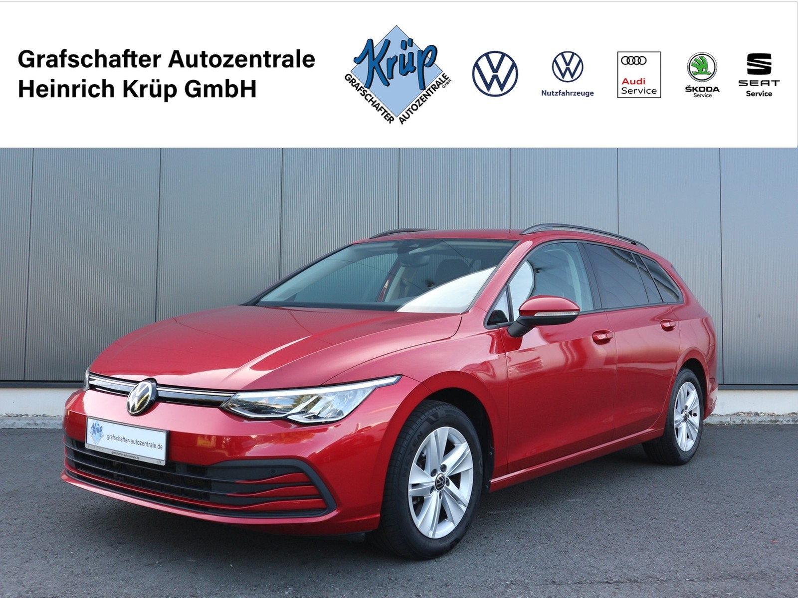 VW - Golf VIII Variant Life LED Navi AHK_1