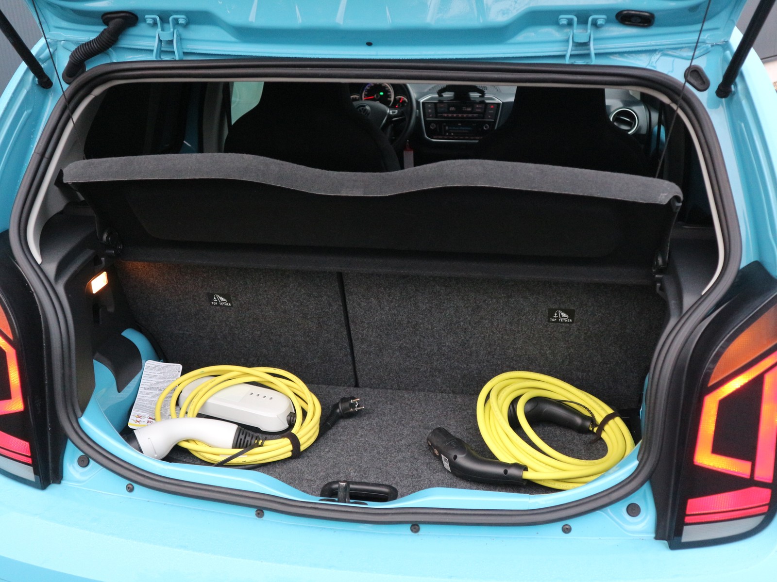 VW - up! e-up! Kamera_13