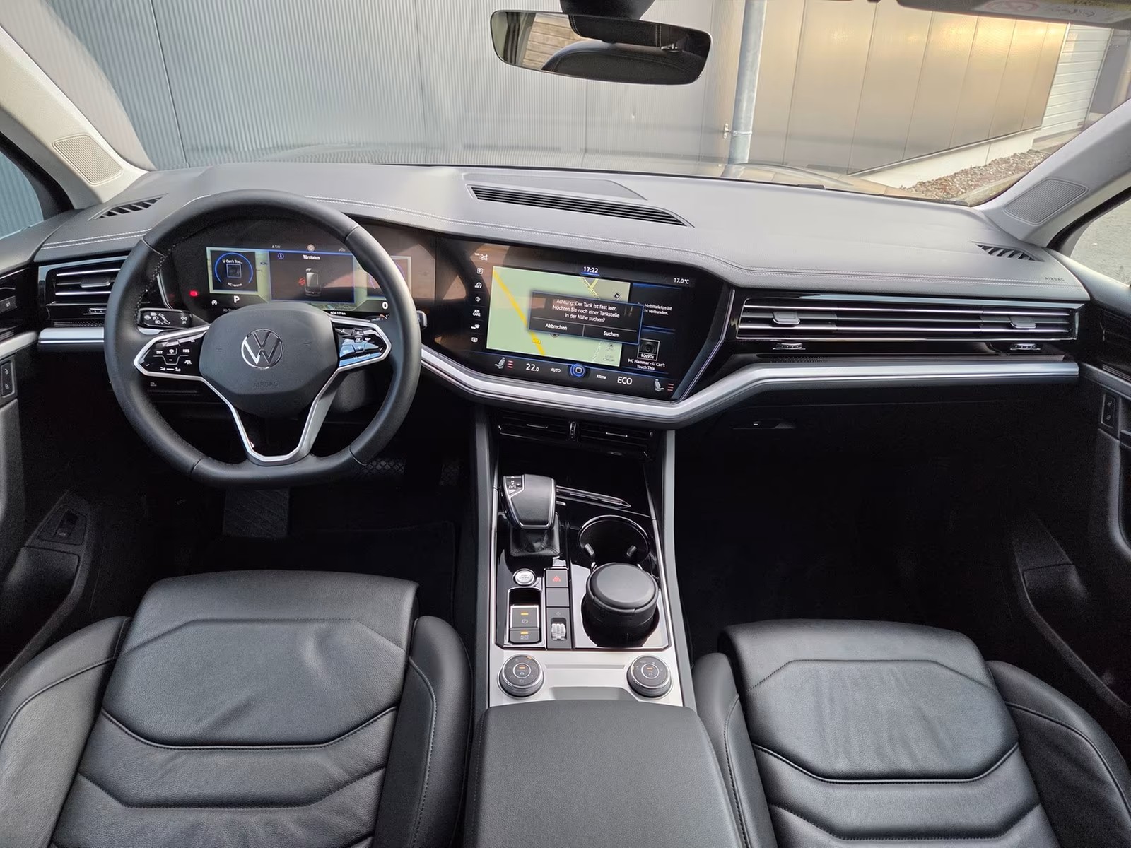 VW - Touareg Elegance 4M R Line /LUFT/MEMORY/ASSIST/AHK_17