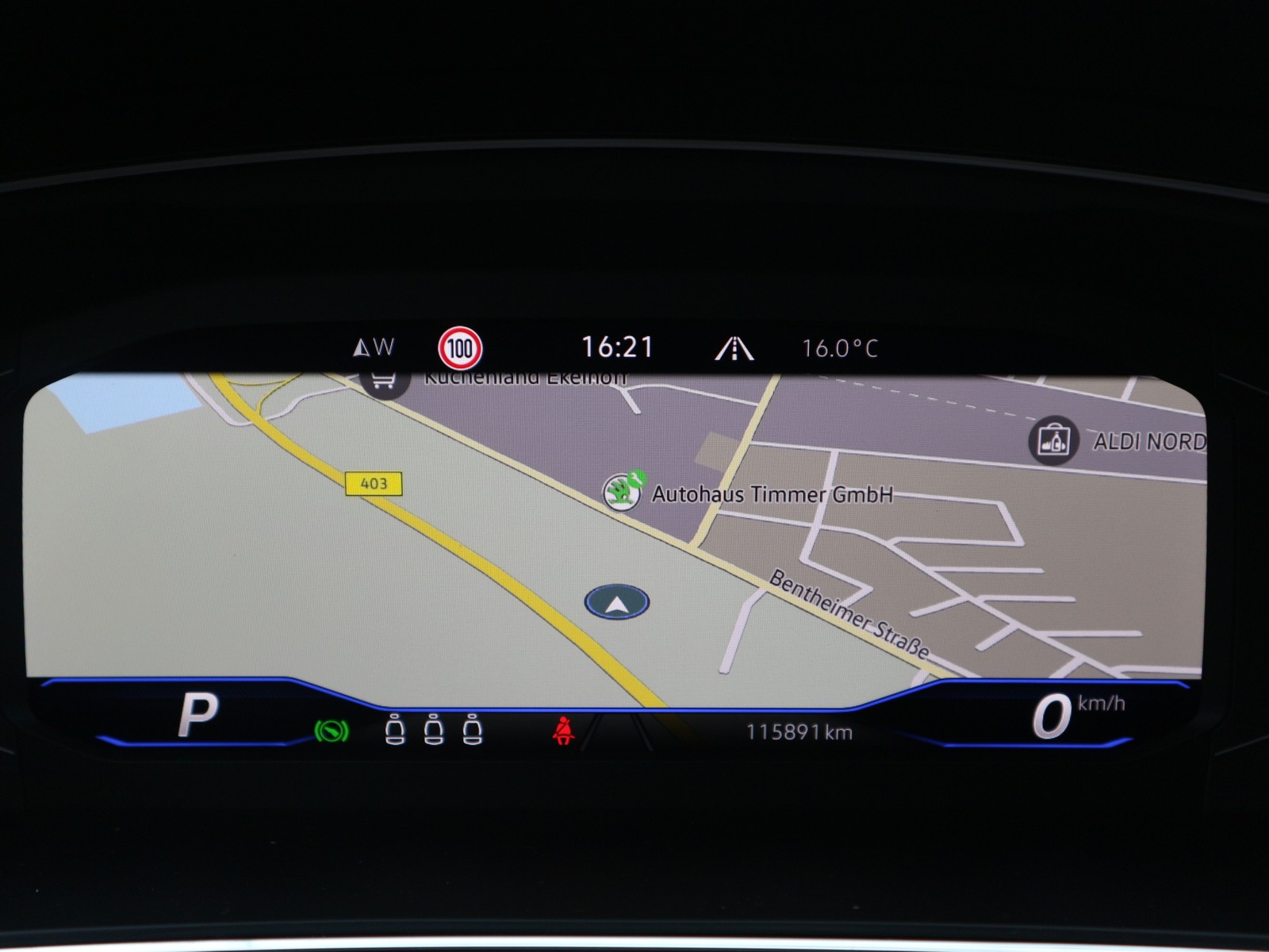 VW - Tiguan Allspace 2,0 TDI R-Line 4Motion Matrix AHK Pano Navi_4 VW - Tiguan Allspace 2,0 TDI R-Line 4Motion Matrix AHK Pano Navi_4