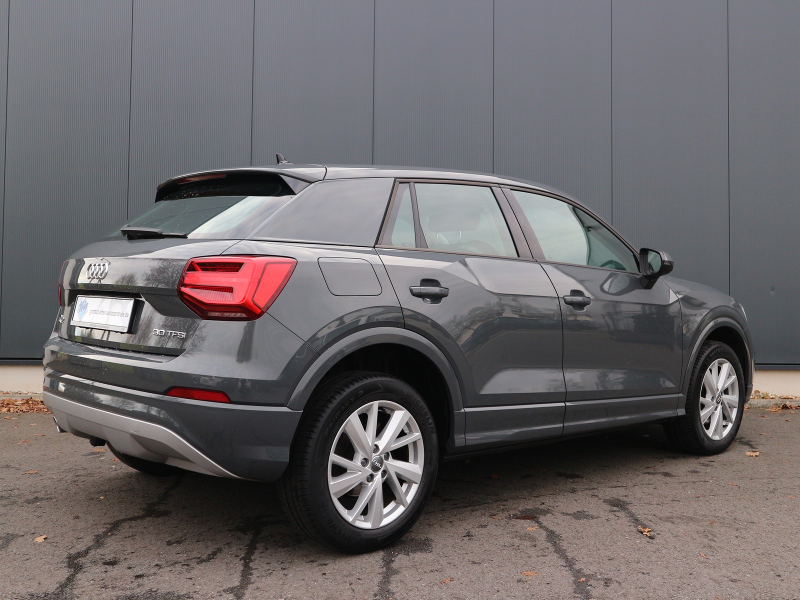 Audi - Q2 30 TFSI Sport /LED/AHK/el.Klappe/Navi_16
