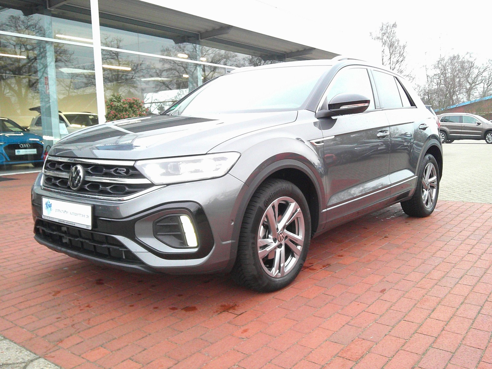 VW - T-Roc 1.5 TSI DSG R-Line KAMERA+ACC+NAVI+LED+AHK_12