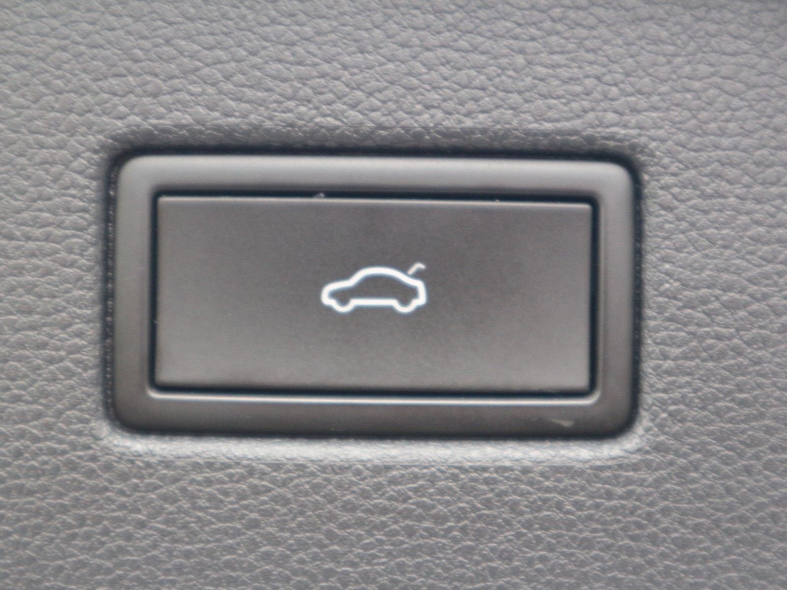 VW - Tiguan 2,0 TDI Elegance Matrix Navi AHK_20