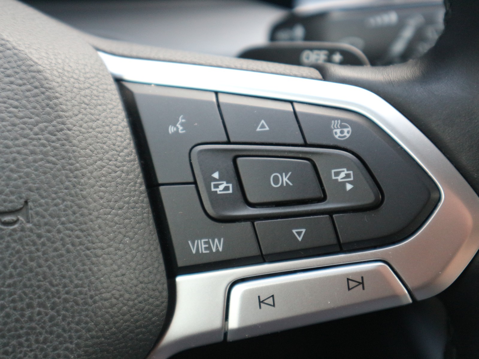 VW - Golf Variant 2,0 l TDI Style LED Navi_5