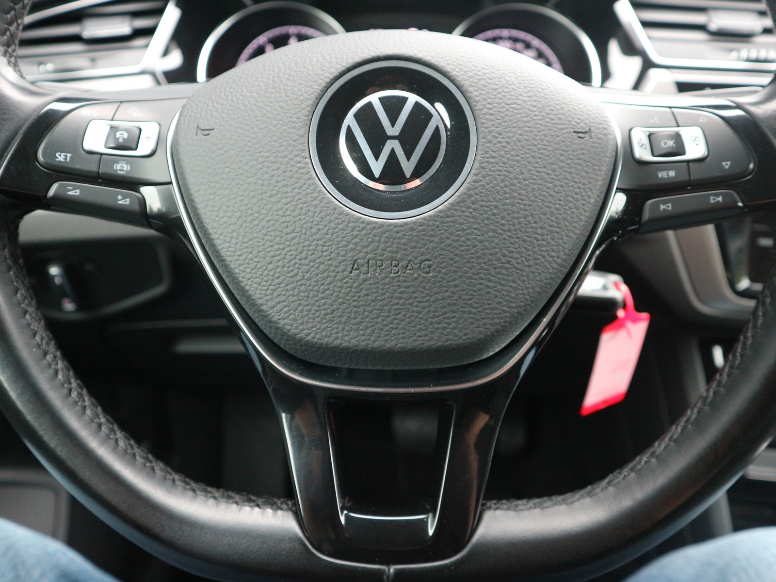 VW - Touran 1,5 TSI Comfortline Navi Kamera_3