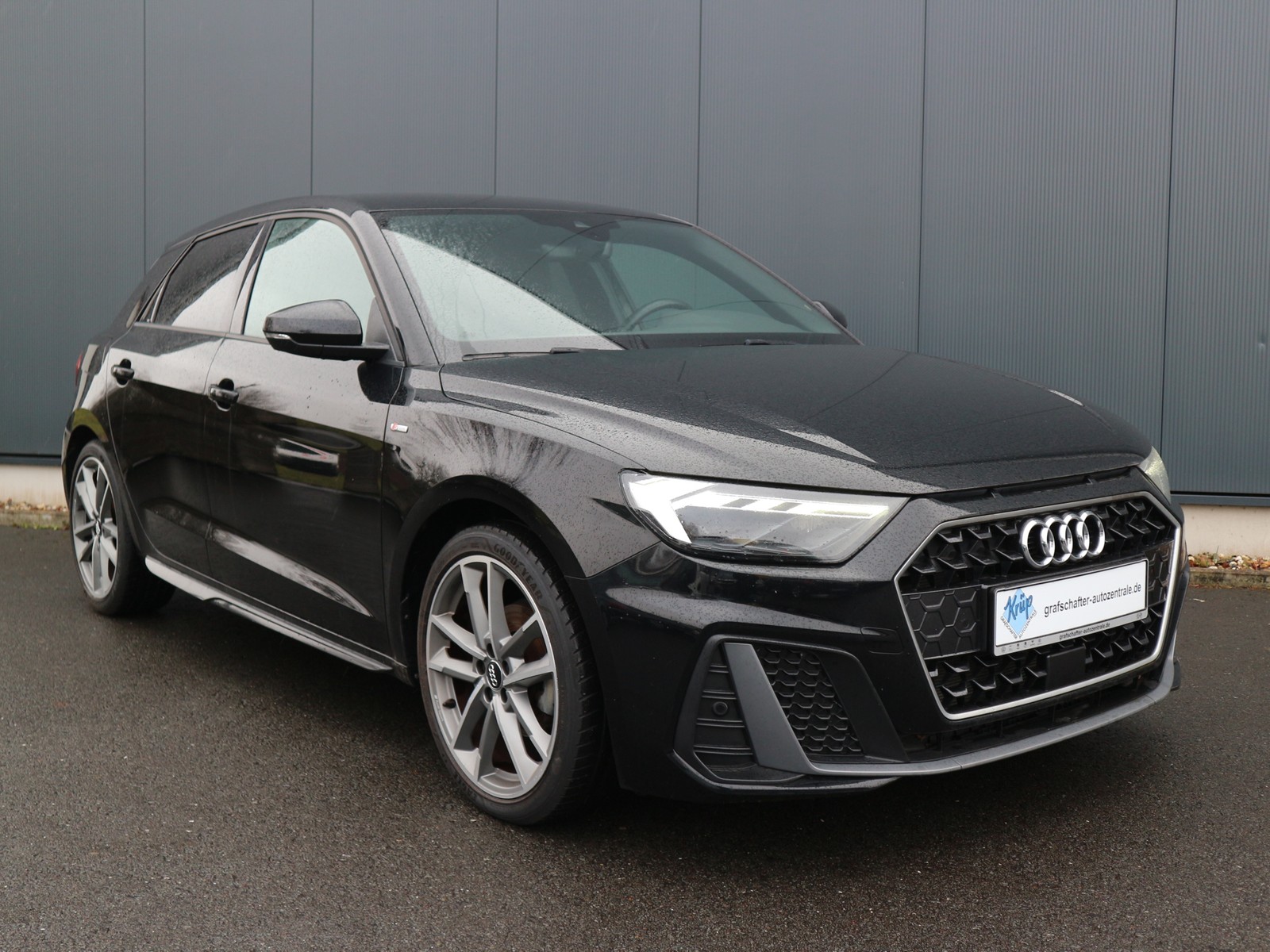 Audi - A1 30 TFSI Sportback S line +LED+Navi+VC+Shzg_14