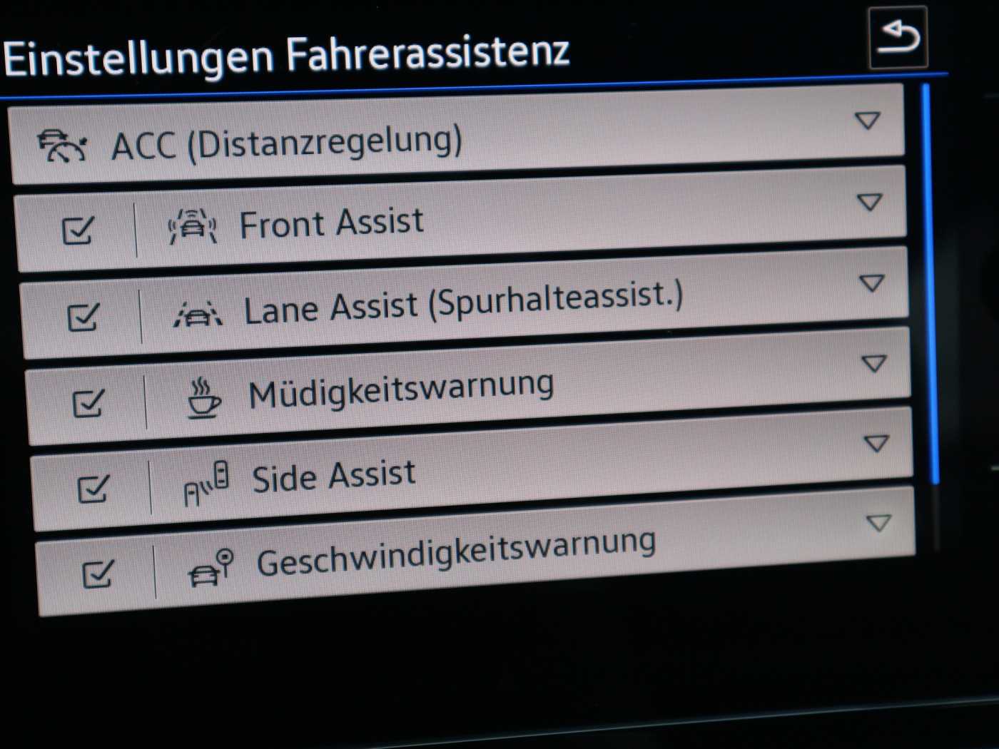 Fahrzeugbild_11
