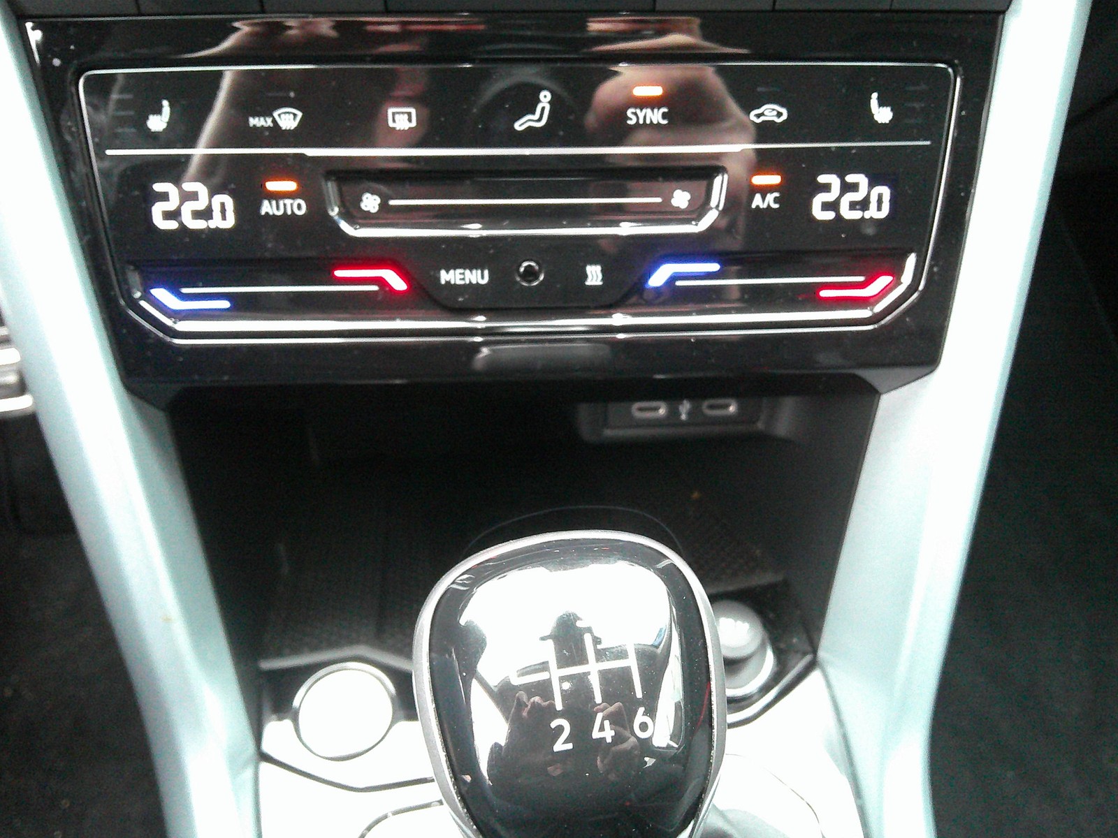 VW - T-Roc 1.0 TSI Goal STAND-HZG.+KAMERA+AHK+ACC+LED_5