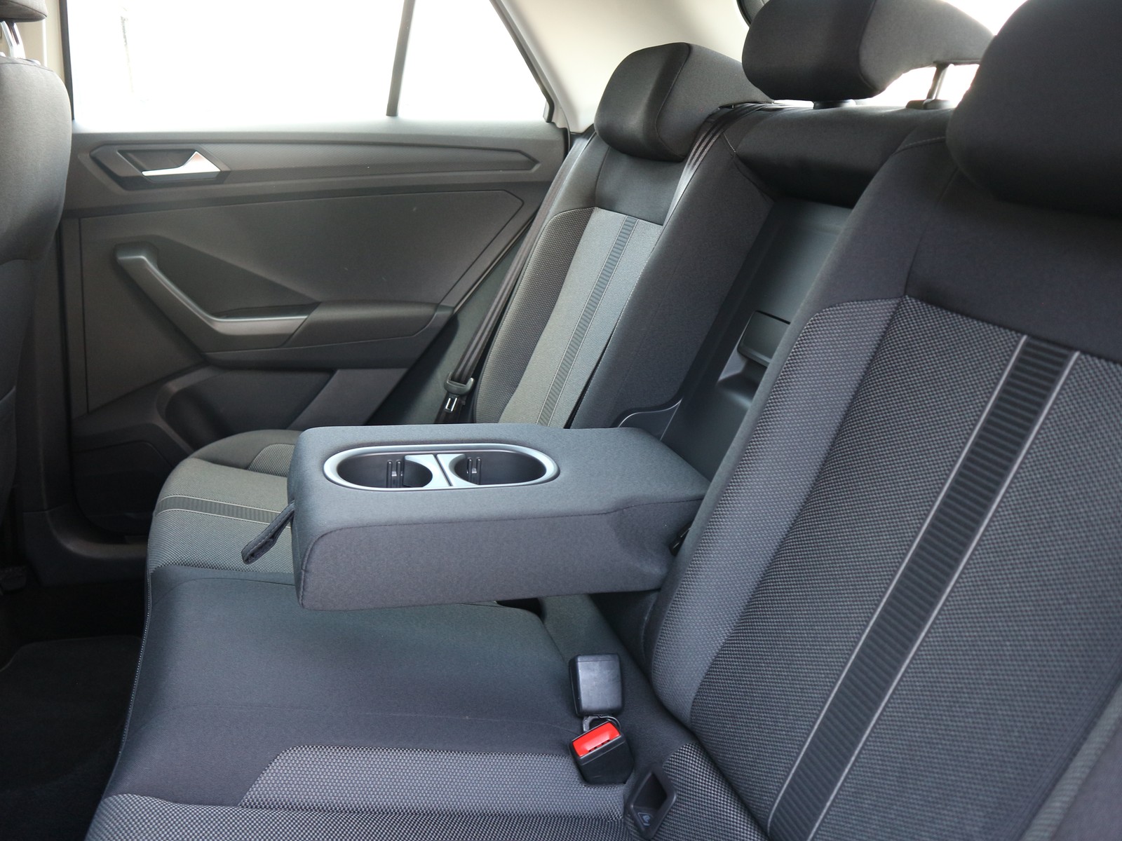 VW - T-Roc 1.0 TSI Life AHK/LED/Sitzheizung/APP_19