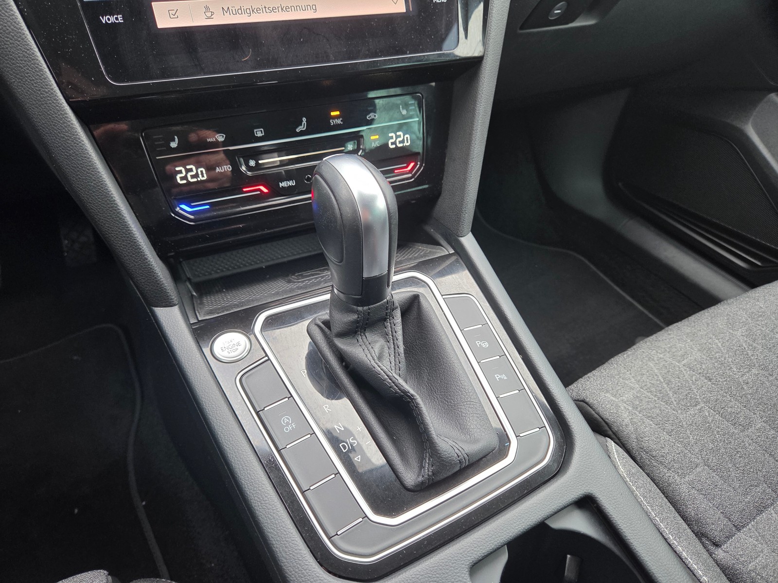 VW - Passat Variant 2.0TDI DSG /MATRIX/AHK/IQDRIVE/AMBIENTE_8