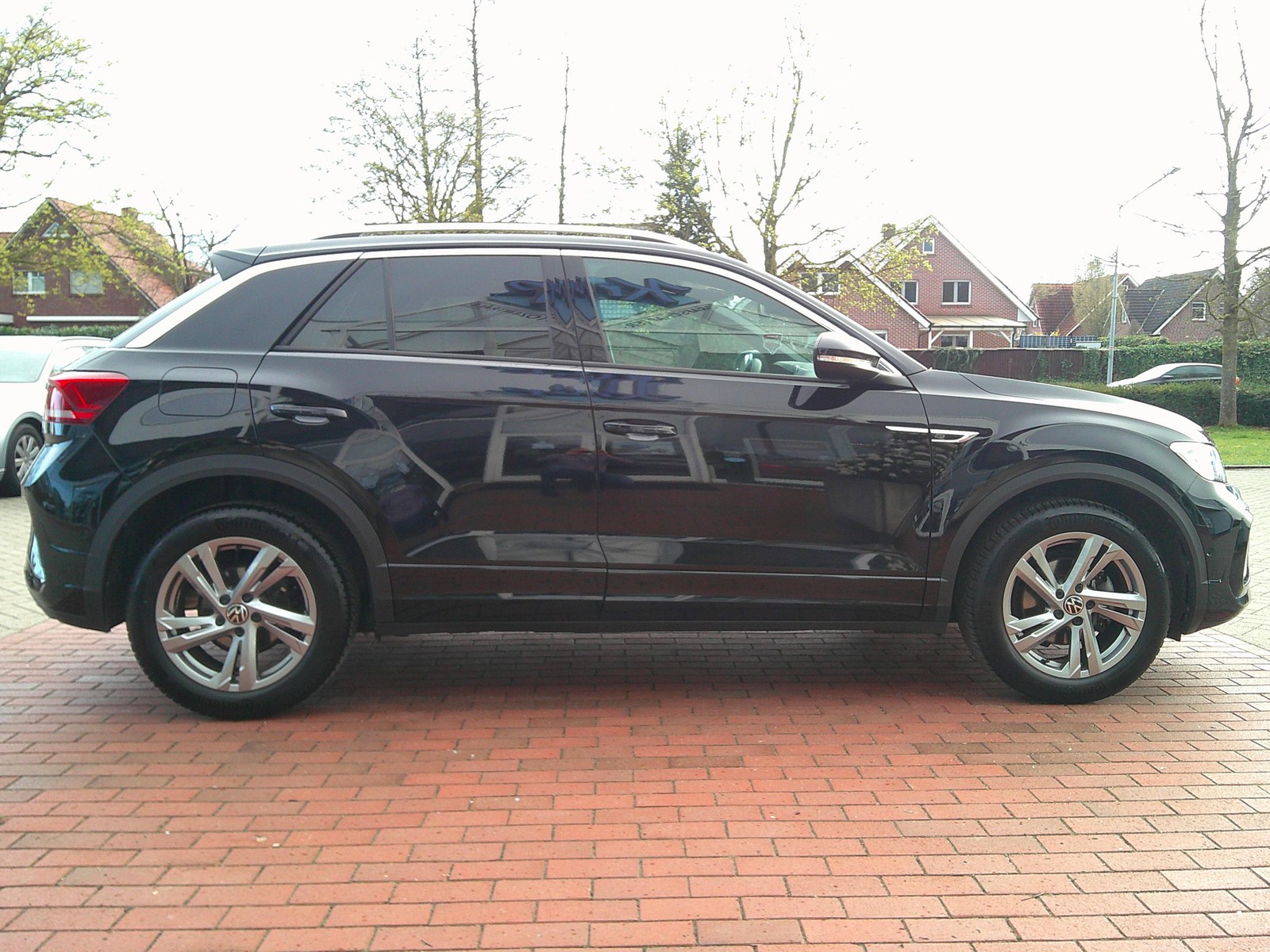 VW - T-Roc 1.5 TSI DSG R-Line KAMERA+ACC+LED+NAVI+AHK_16