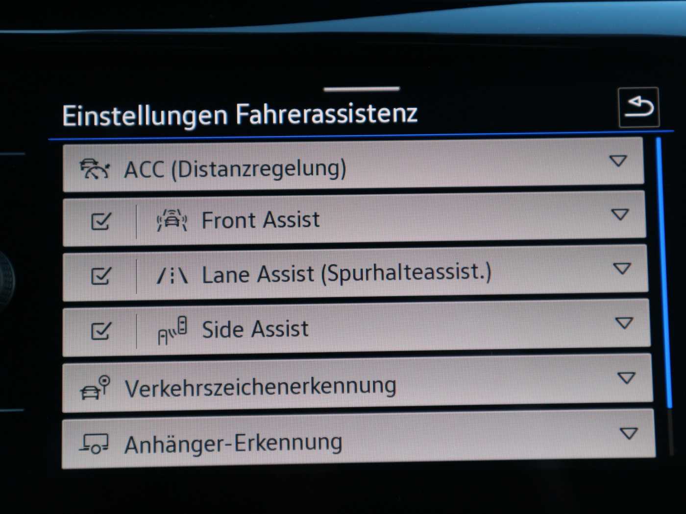 Fahrzeugbild_12