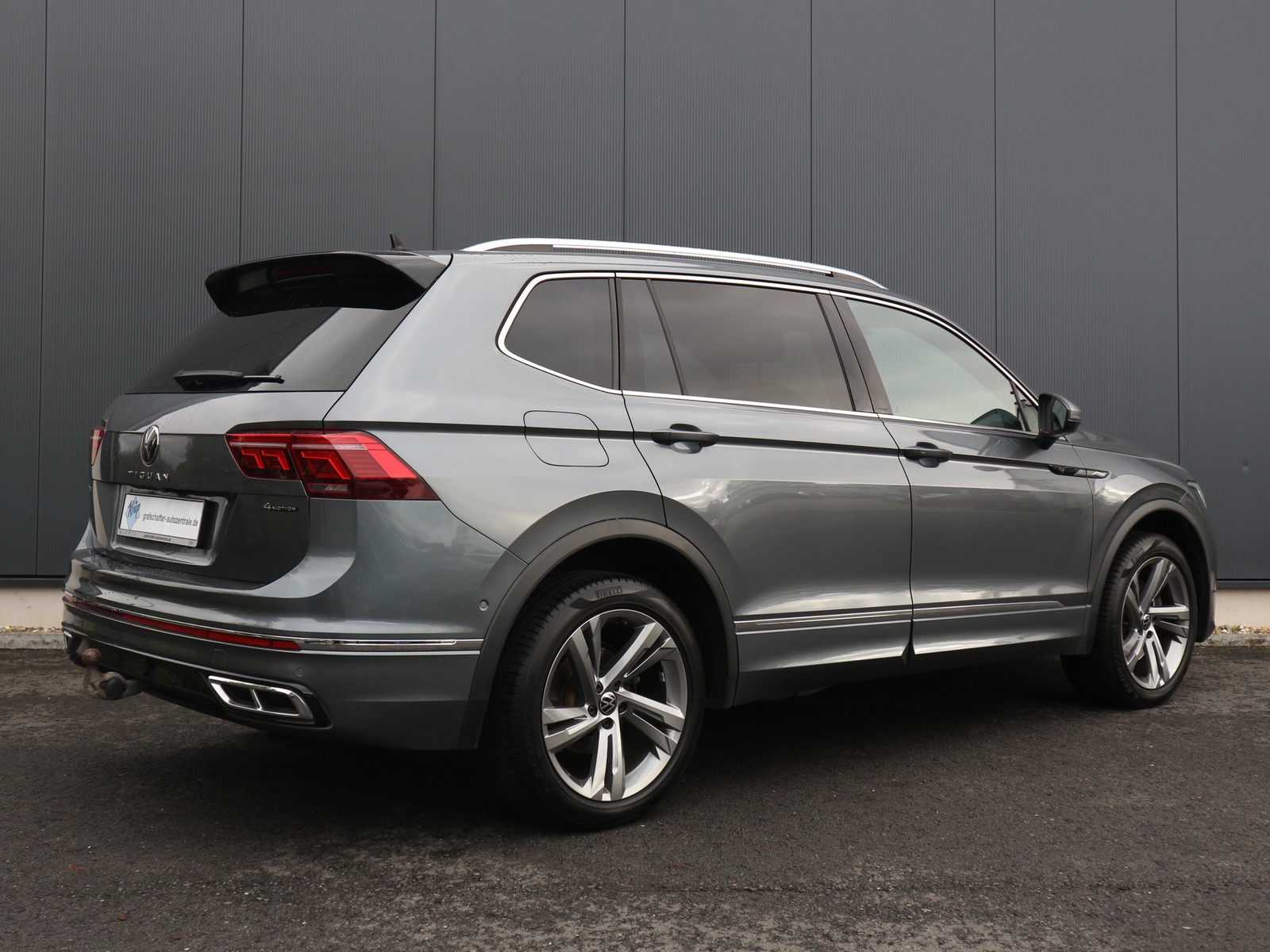 VW - Tiguan Allspace 2,0 TDI R-Line 4Motion Matrix AHK Pano Navi_20
