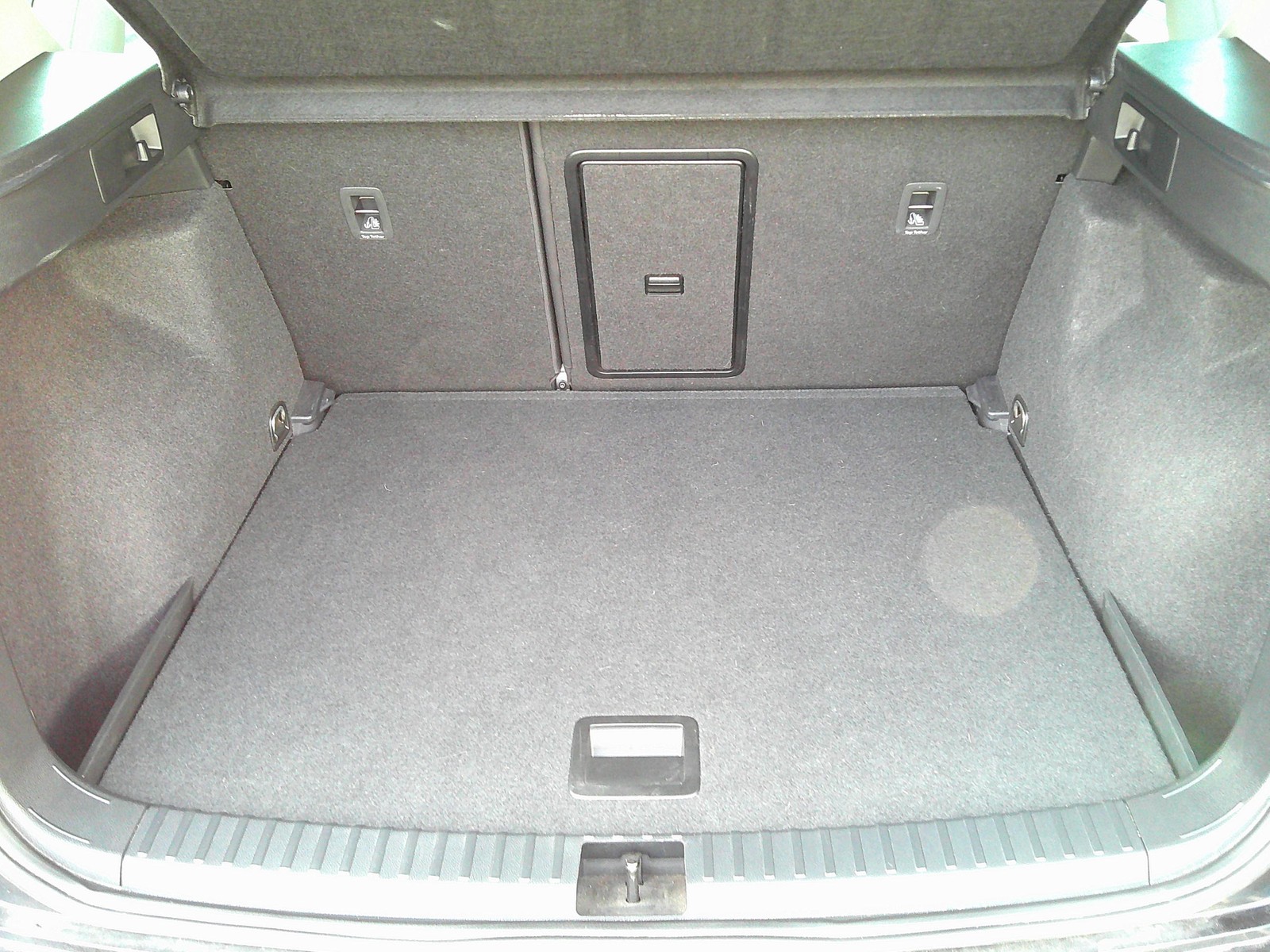 Seat - Ateca 2,0 TDI FR LED Navi Kamera_9