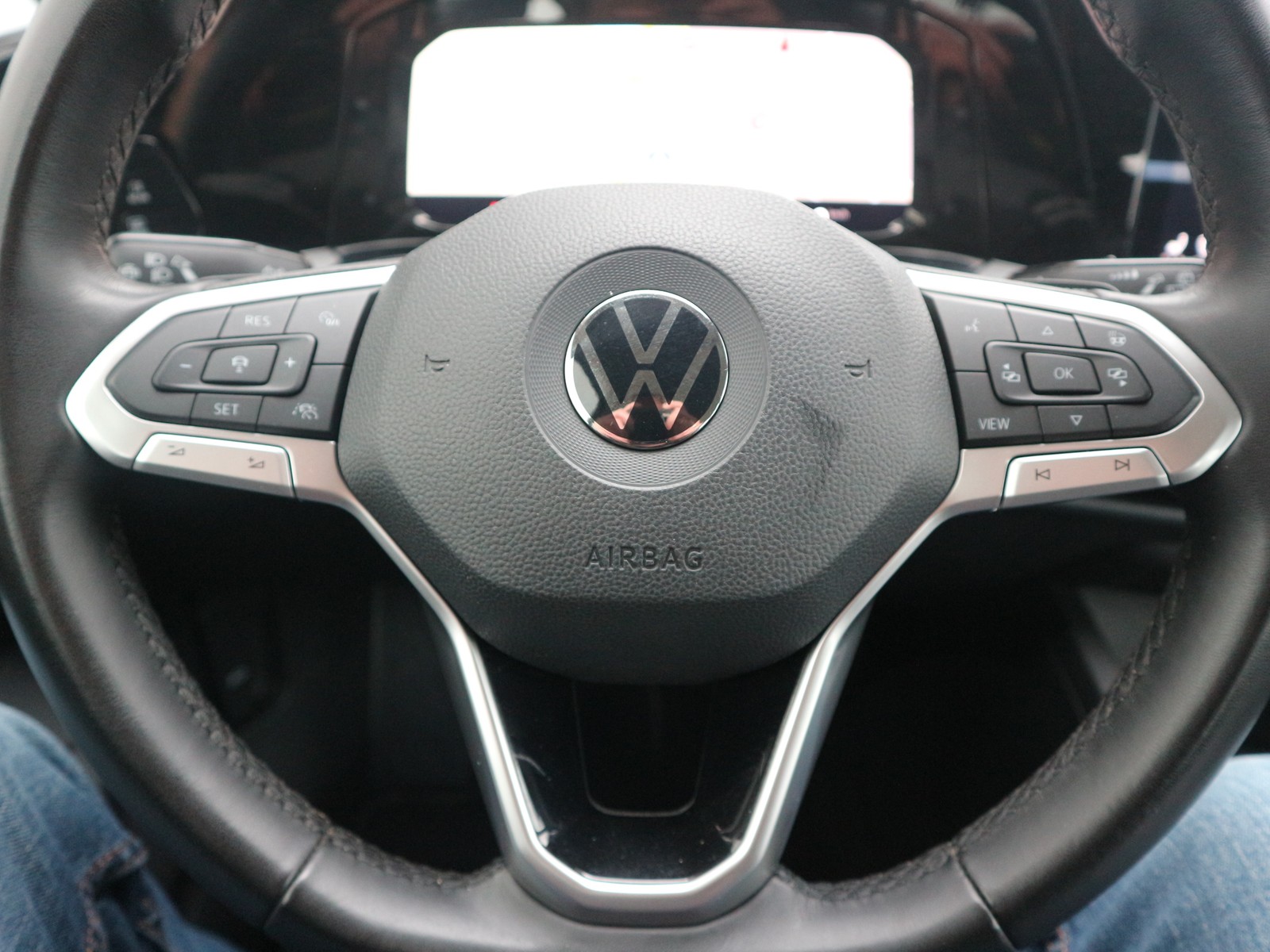 VW - Golf Variant 2,0 l TDI Life LED Navi Kamera_3