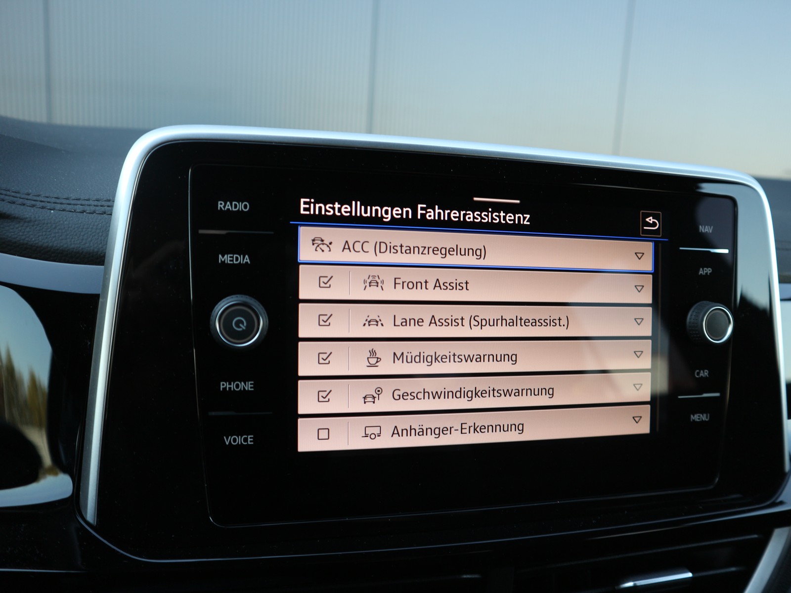 VW - T-Roc 1.5 TSI DSG R-Line NAVI+LED+ACC+KAMERA+AHK_11