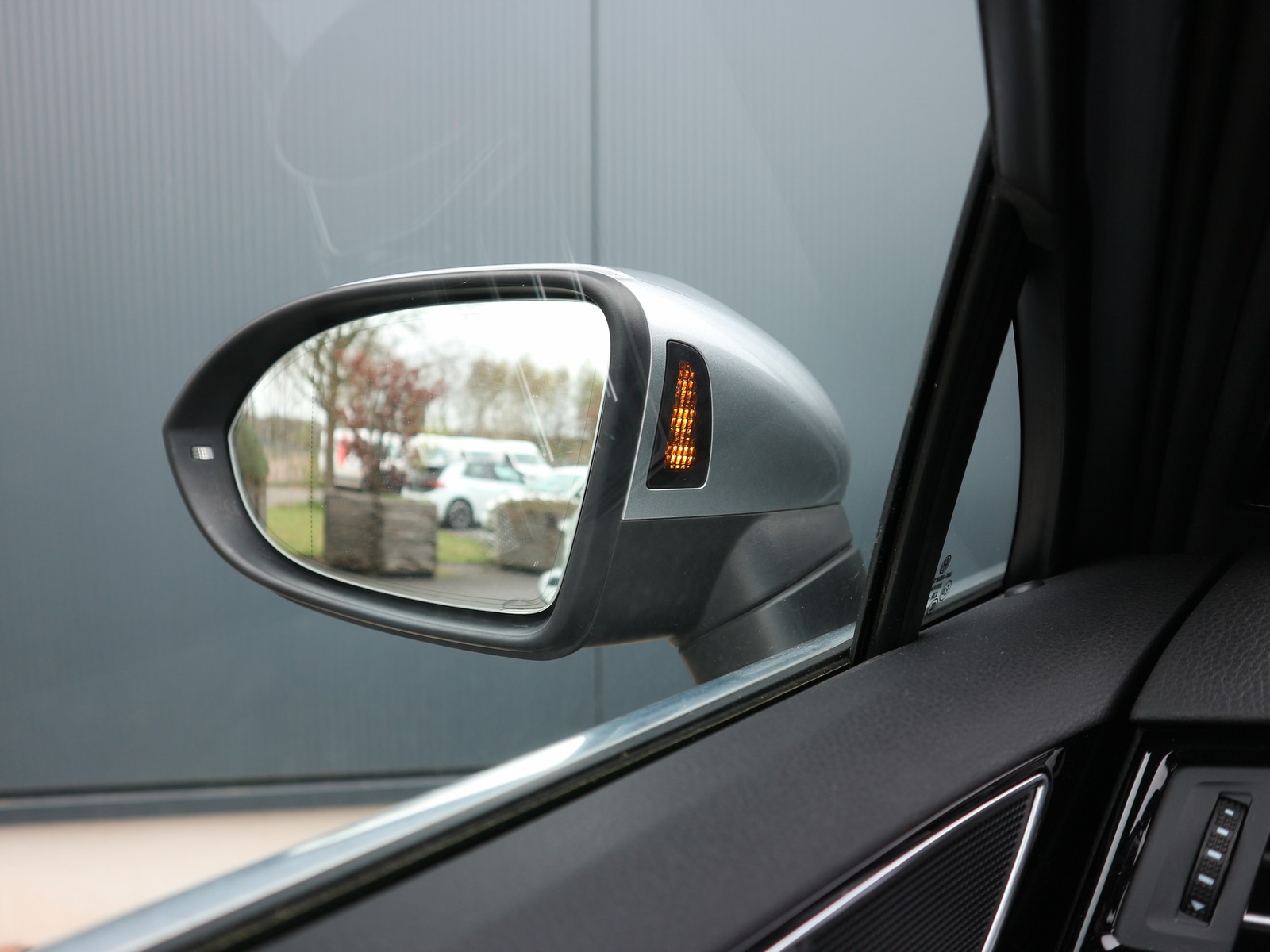 VW - Passat Variant 2.0 TDI DSG R Line /MATRIX/IQDRIVE/MASSAGE_9