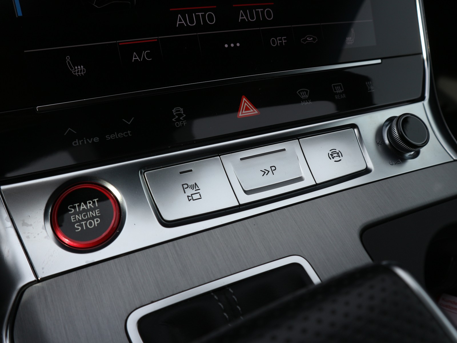 Audi - S6 Avant 3.0 TDI Q +HDMATRIX+B&O+STDHZ+360°KAM_17