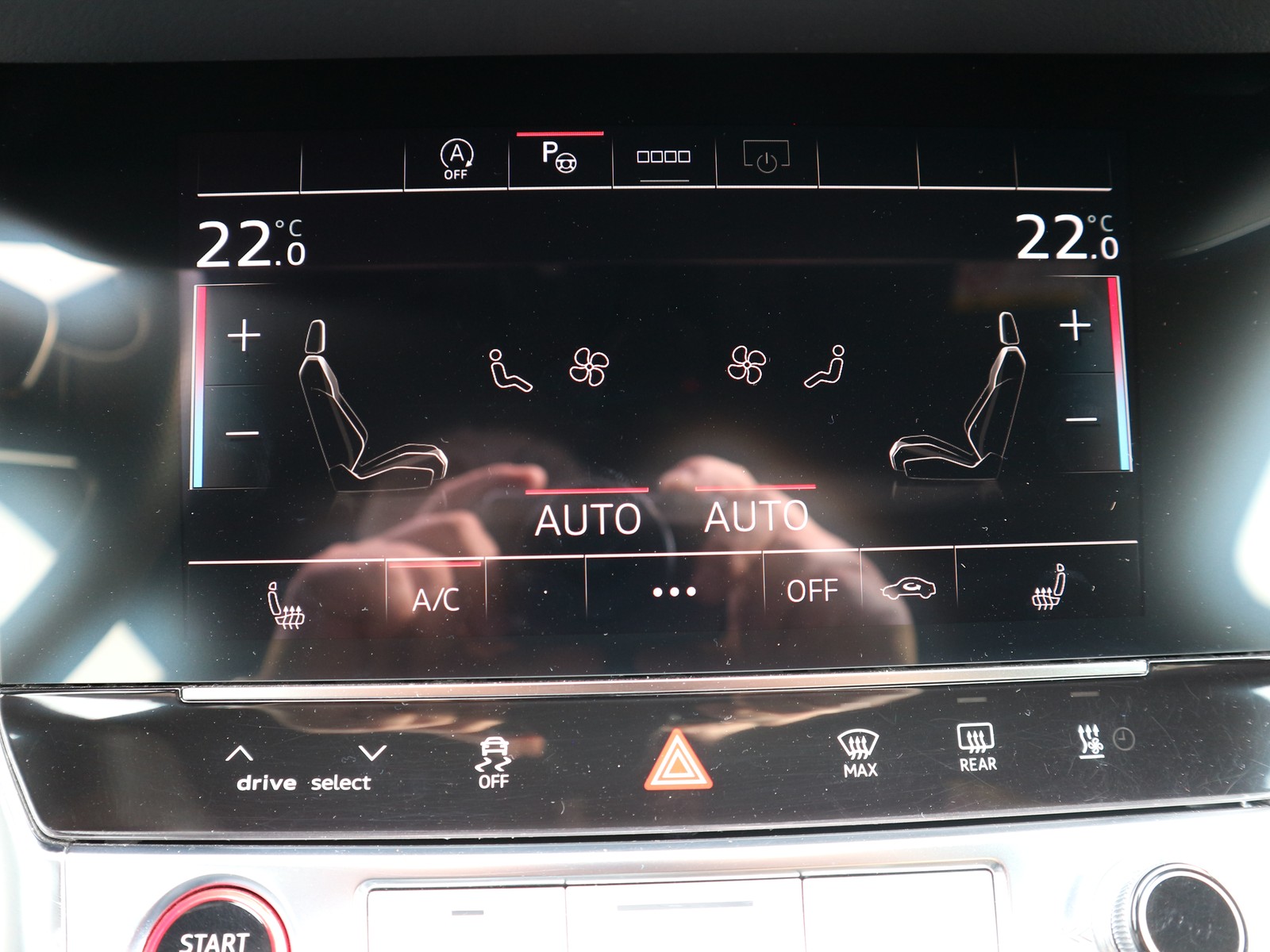 Audi - S6 Avant 3.0 TDI Q +HDMATRIX+B&O+STDHZ+360°KAM_13