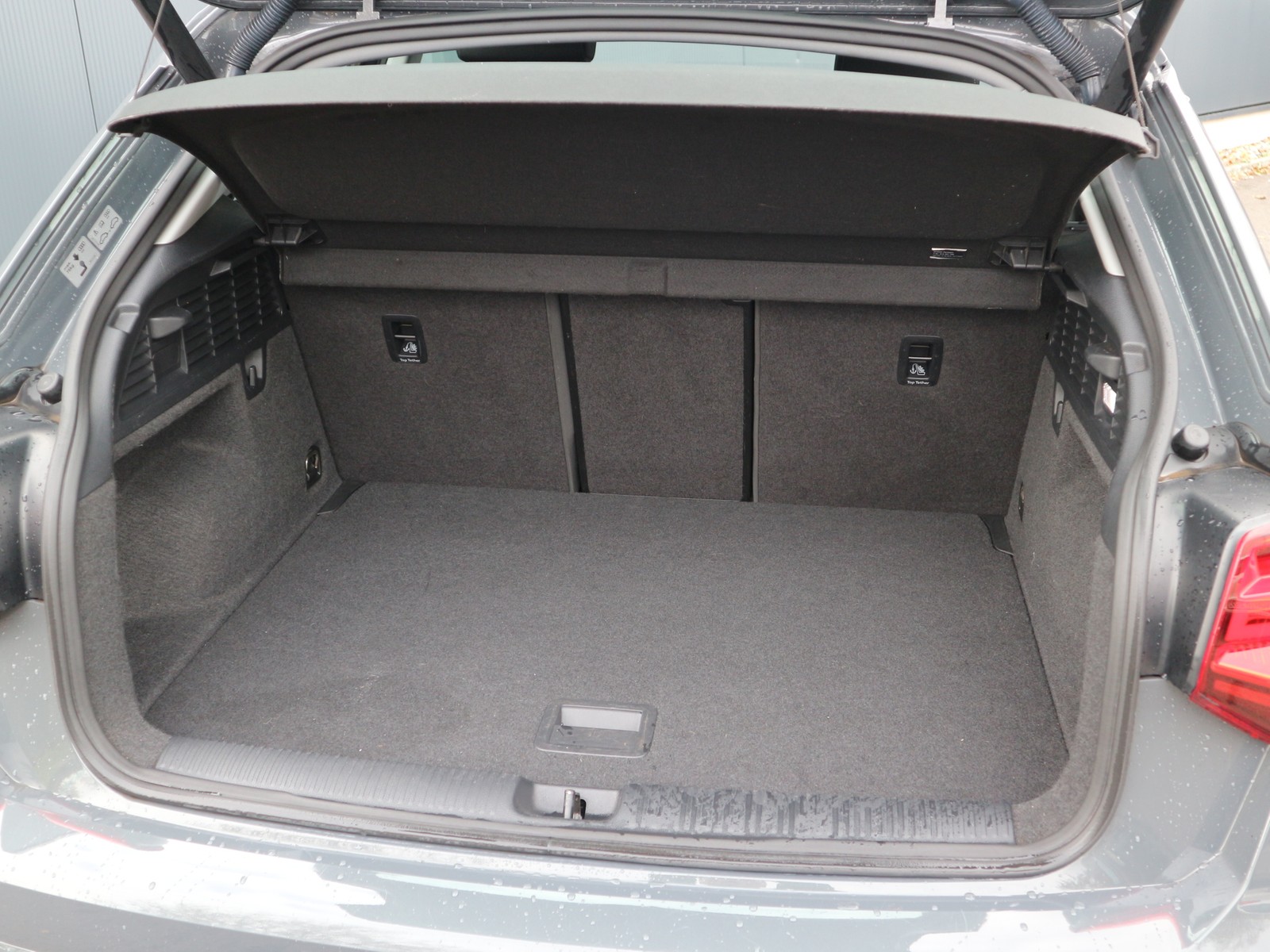 Audi - Q2 30 TFSI Sport /LED/AHK/el.Klappe/Navi_18