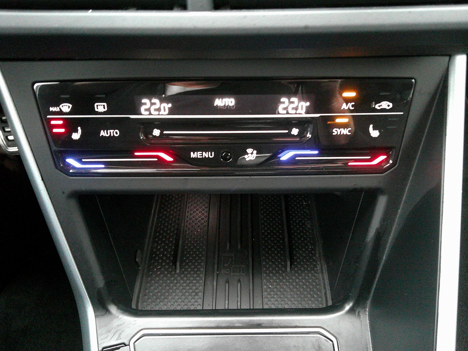 VW - Taigo 1.0 TSI  Goal NAVI+LED+ACC+PDC+KLIMA+Si-Hz_5