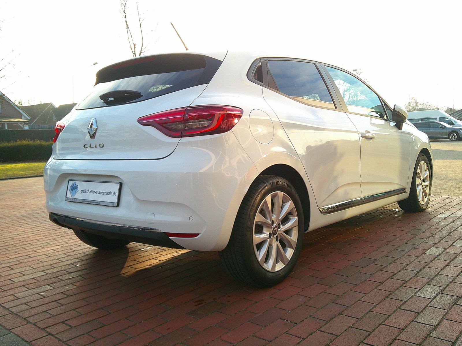 Renault - Clio V 1.0 TCe 100 Experience Navi+Tempomat+LED_14